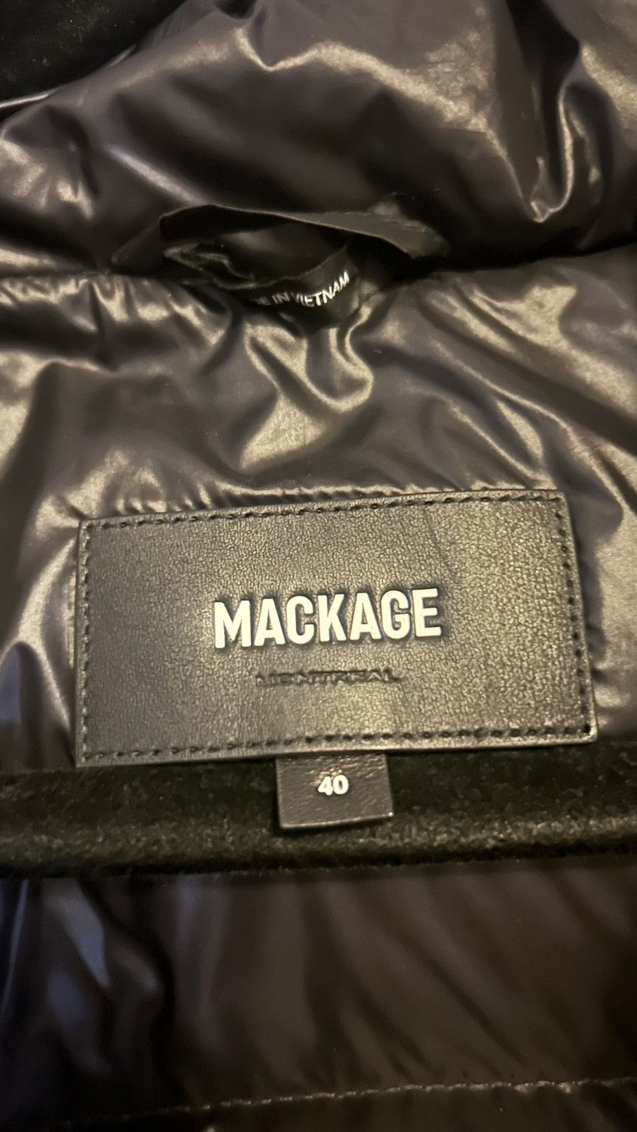 Mackage Mackage Men's KANE Lustrous Light Down Vest Size US M / EU 48-50 / 2 - 5 Thumbnail