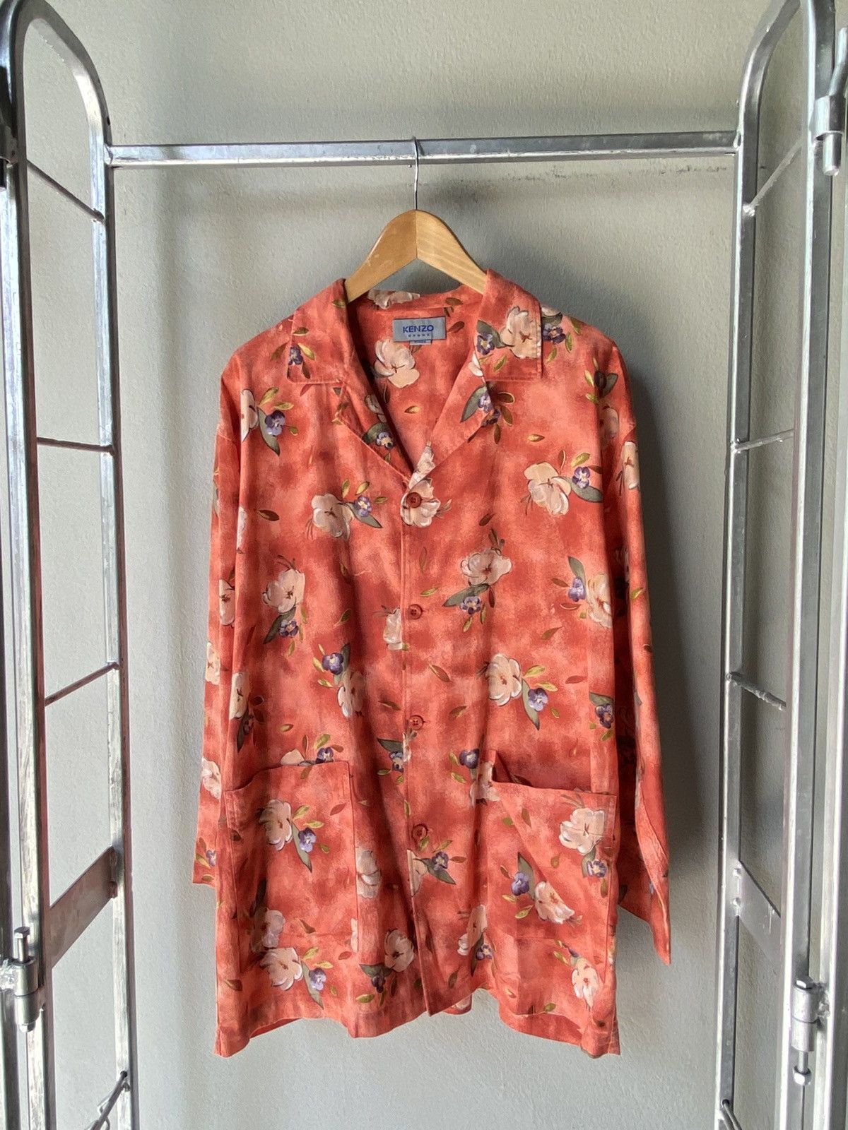 Kenzo KENZO Vintage Floral Button-Up Shirt Size US L / EU 52-54 / 3 - 1 Thumbnail