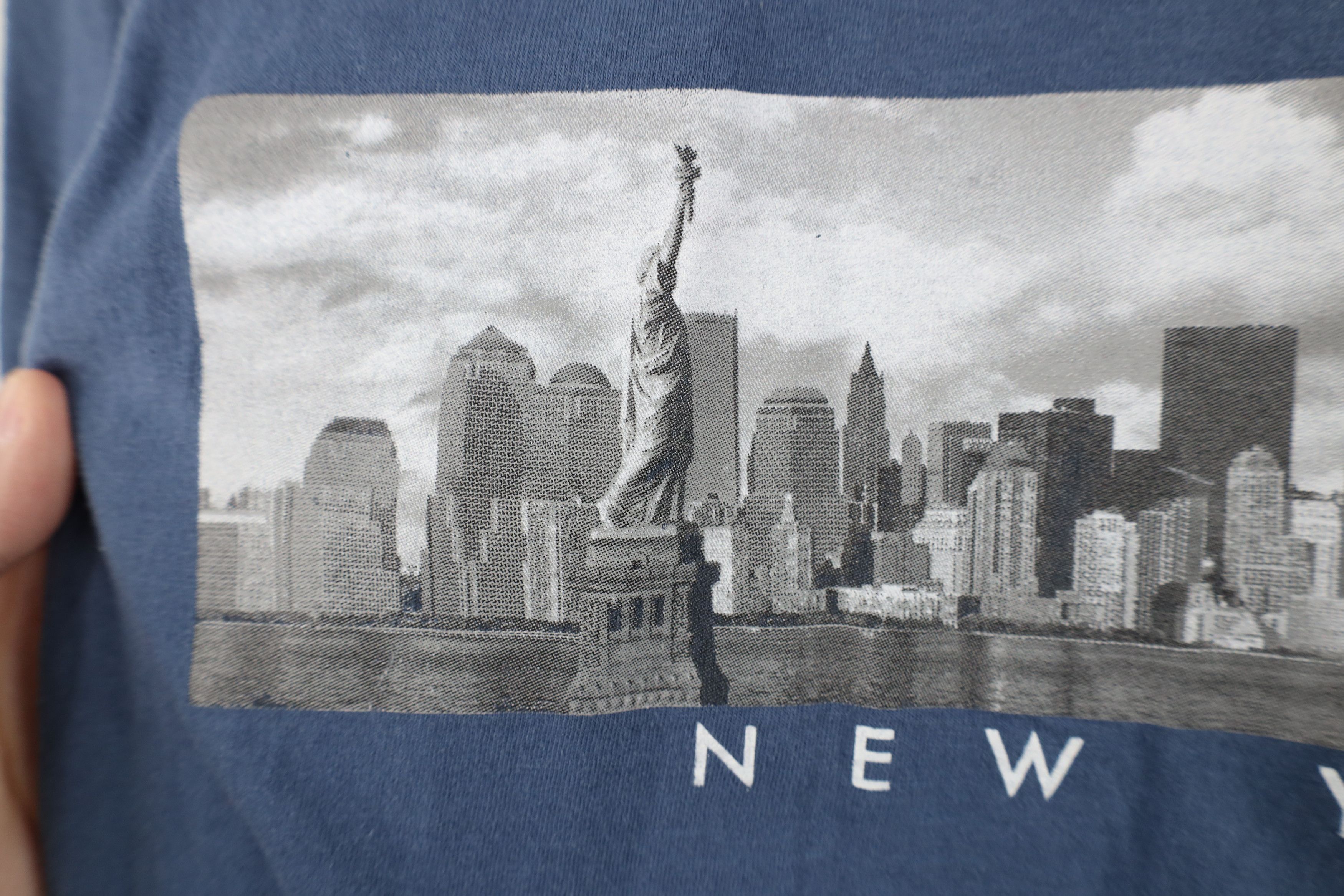 Vintage Vintage Y2K 2007 Streetwear Spell New York Box Logo T-Shirt Size US L / EU 52-54 / 3 - 5 Thumbnail