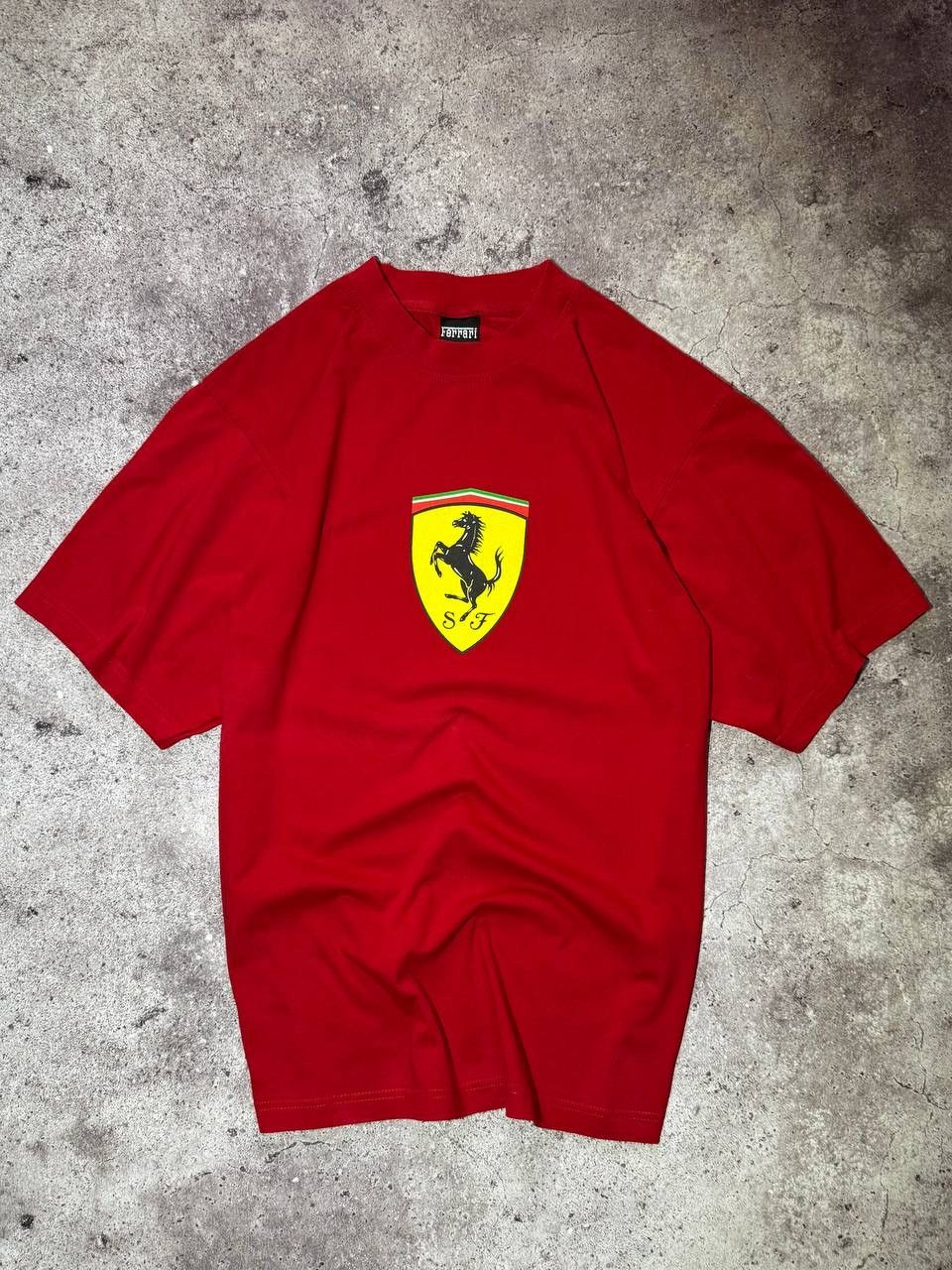 Ferrari × Vintage Vintage Ferrari 1999 Big Logo Red T-Shirt Racing F-1 Size US L / EU 52-54 / 3 - 1 Thumbnail