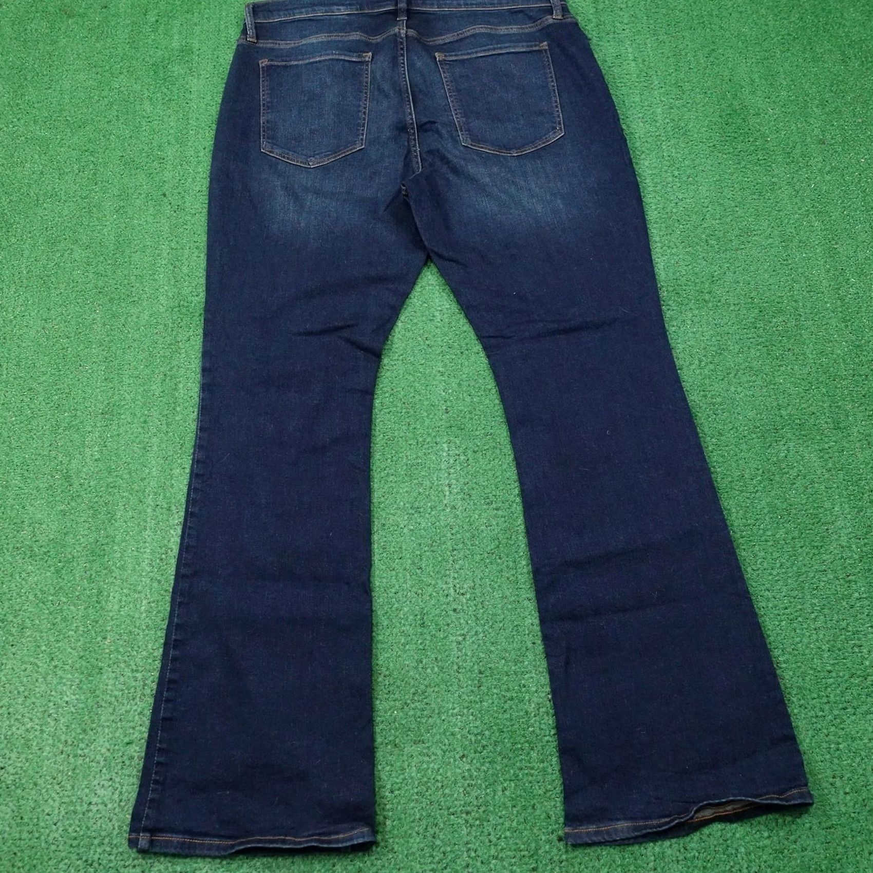 Banana Republic VINTAGE: Banana Republic Jeans Womens 18 Tall Bootcut Blue Dark Wash Stretch 5-Pocket Denim Zip Button Waist 38 Inseam 34.5 in Mens Women? Size 40" / US 18 - 4 Thumbnail