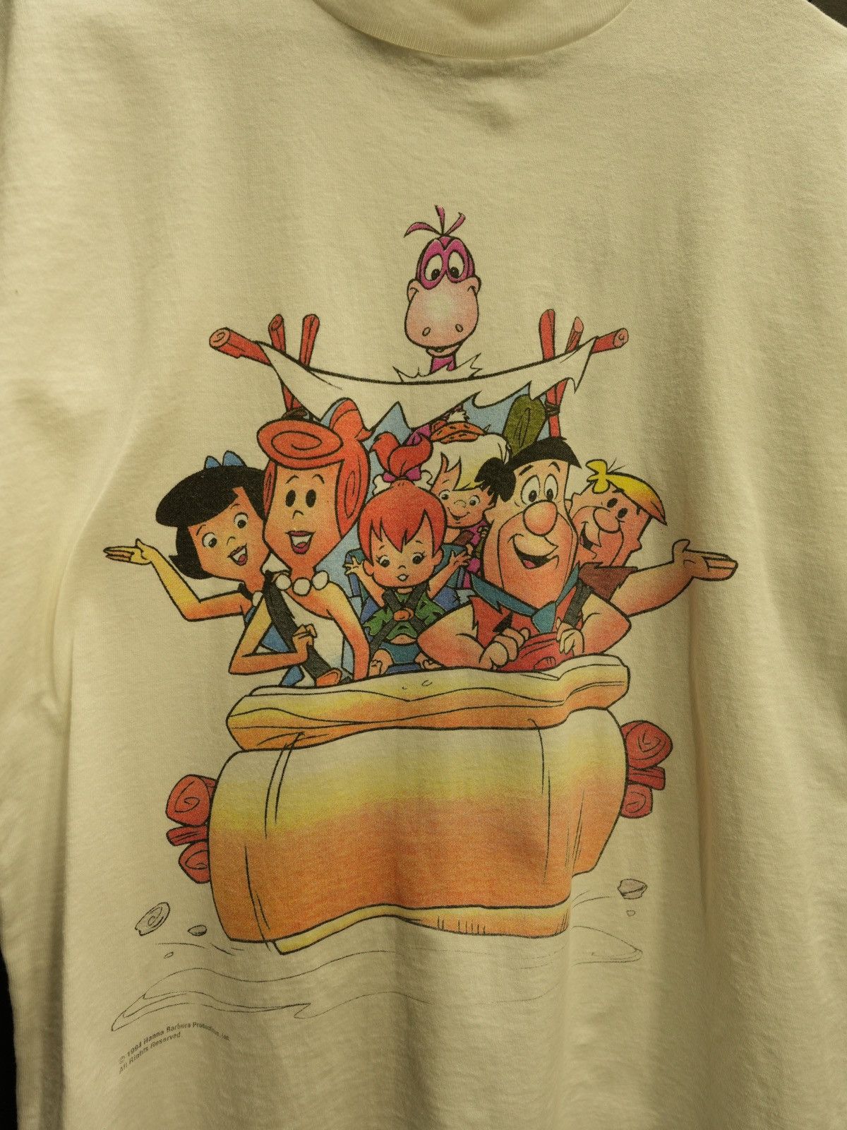 Vintage Vintage 1994 Hanna Barbera The Flinstones Family Tee Size US L / EU 52-54 / 3 - 3 Thumbnail