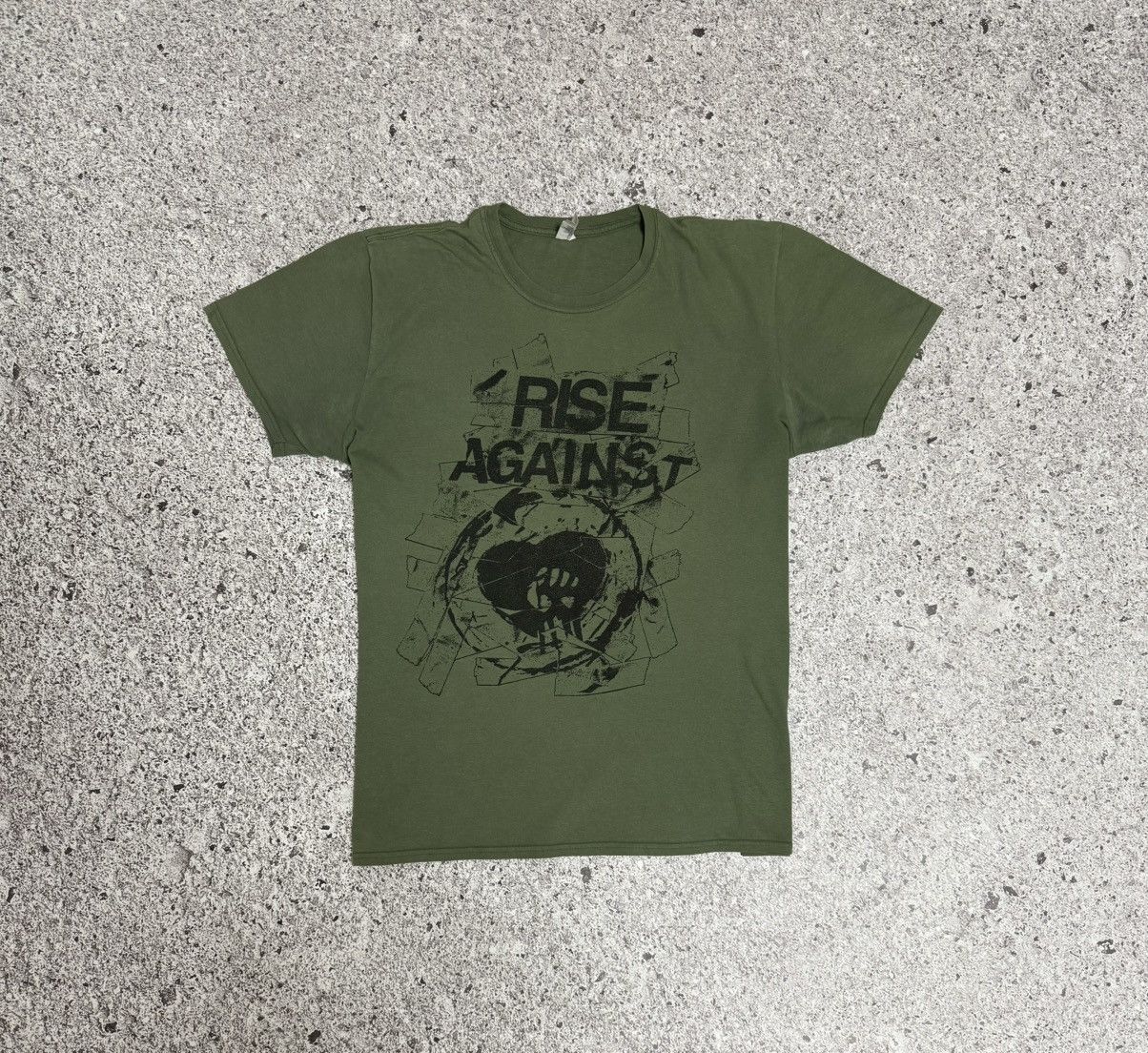 Band Tees × Vintage Vintage 2000’s Rise Against Rock Band Retro T-Shirt Size US XL / EU 56 / 4 - 2 Thumbnail
