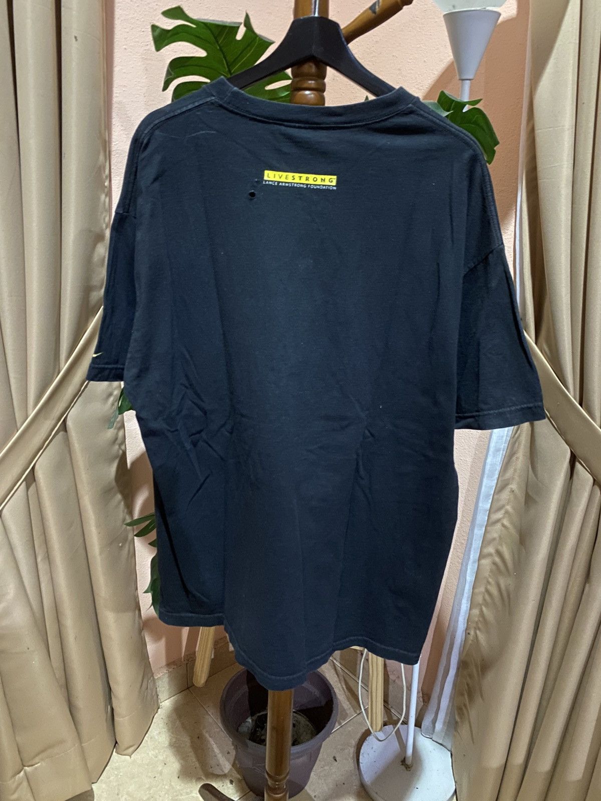 Nike Vintage Nike Team LIVESTRONG Lance Armstrong Foundation Size US XL / EU 56 / 4 - 8 Thumbnail