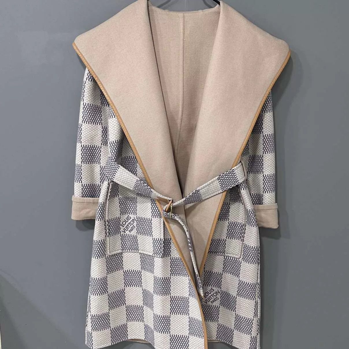 Louis Vuitton LV Damier Ebene reversible overcoat size 36 new Size XS / US 0-2 / IT 36-38 - 2 Thumbnail