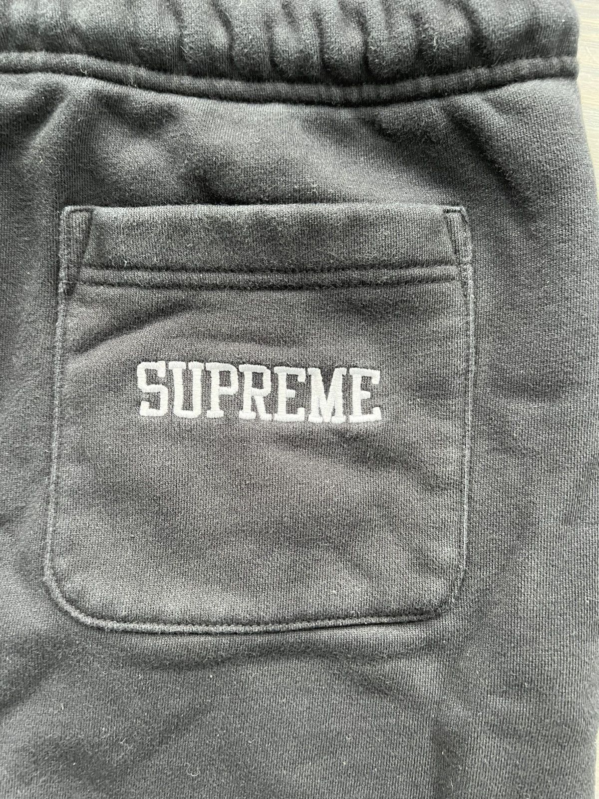 Champion × Supreme Supreme Champion Sweatpants Size US 31 - 4 Thumbnail