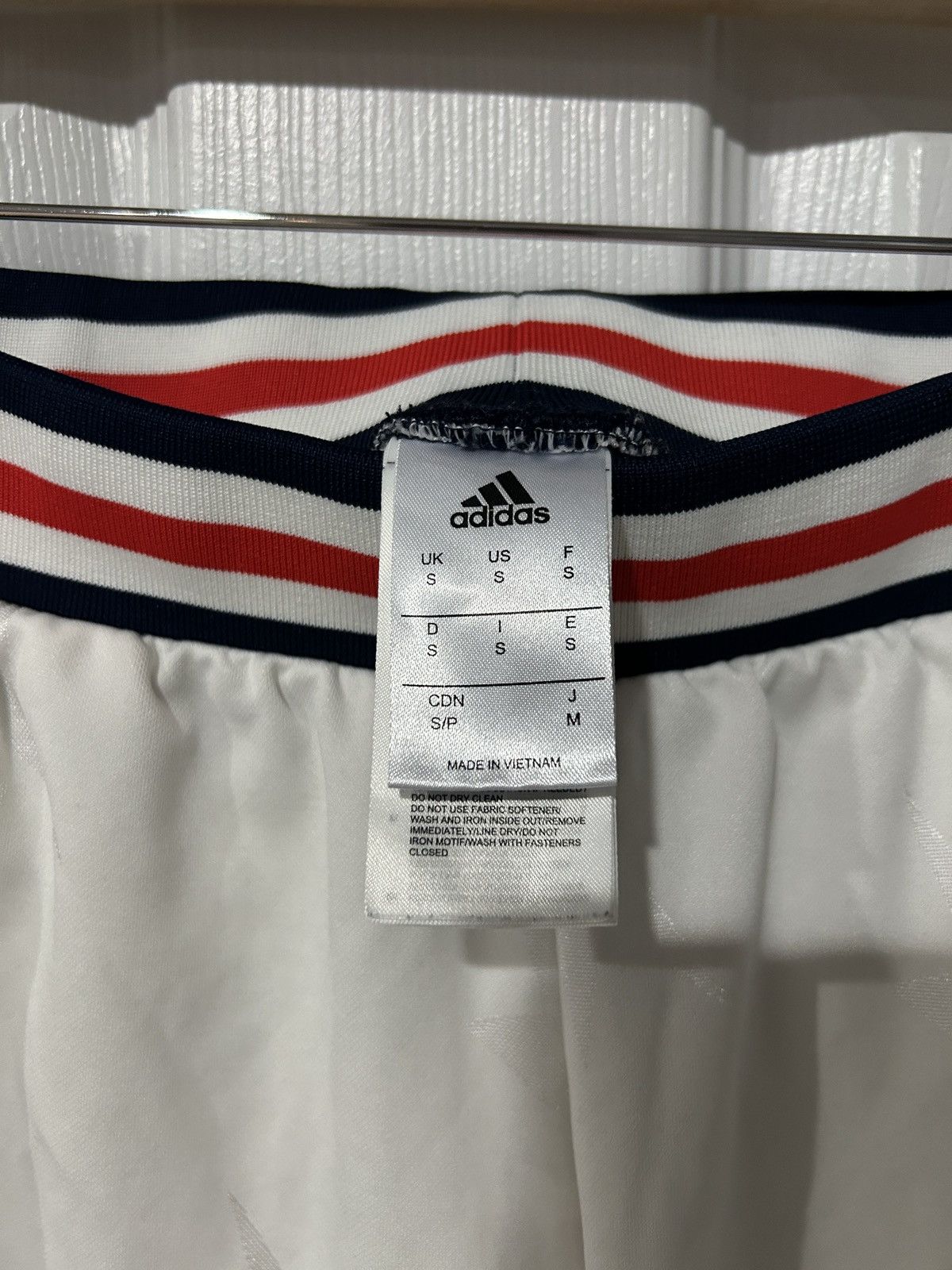 Adidas × Kith Kith Adidas USA Soccer Shorts Ronnie Fieg Jersey Size US 30 / EU 46 - 6 Thumbnail