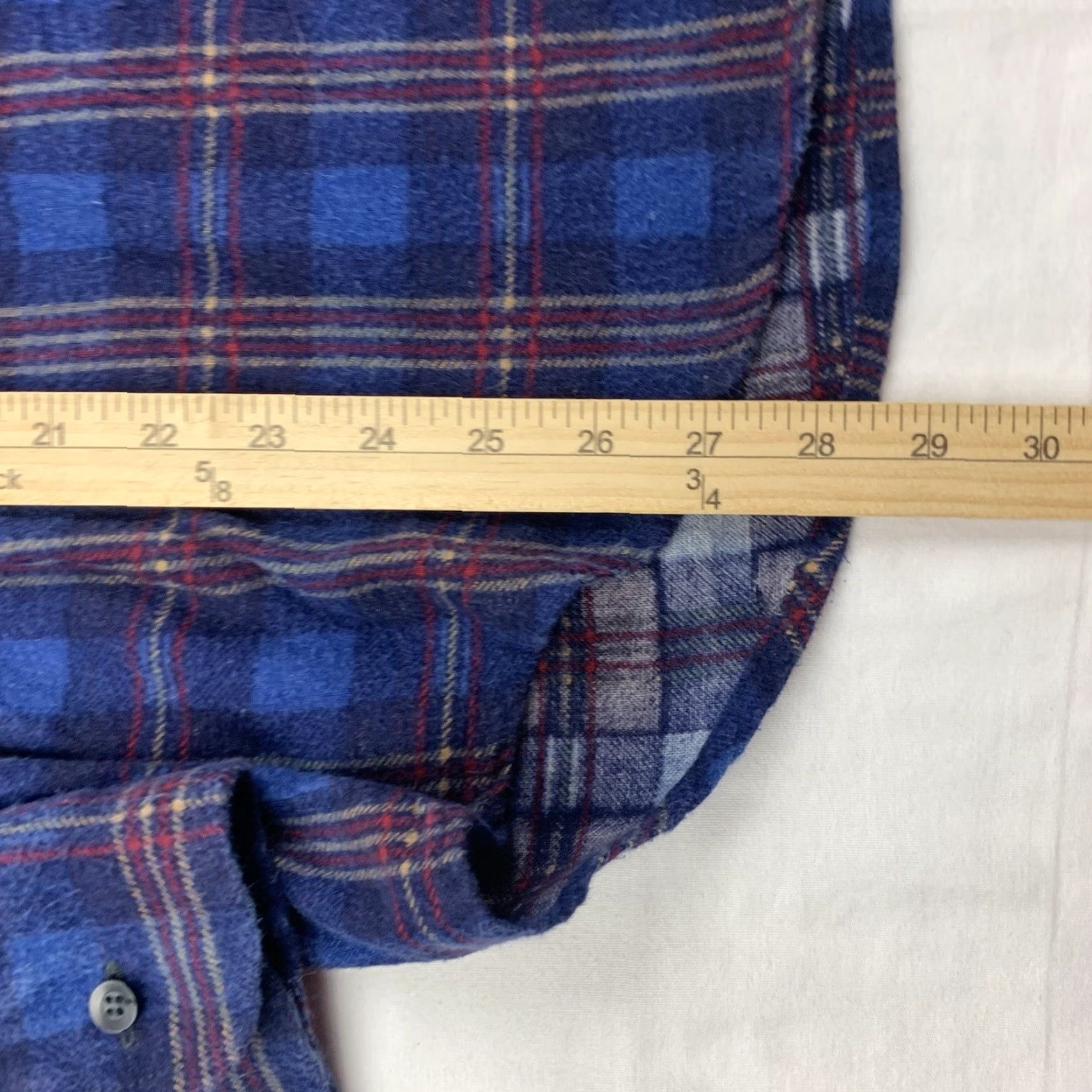 Vintage VINTAGE Wilderness Button-Down Shirt Adult XL Blue Plaid 90s Outdoors Shirt Size US XL / EU 56 / 4 - 5 Thumbnail