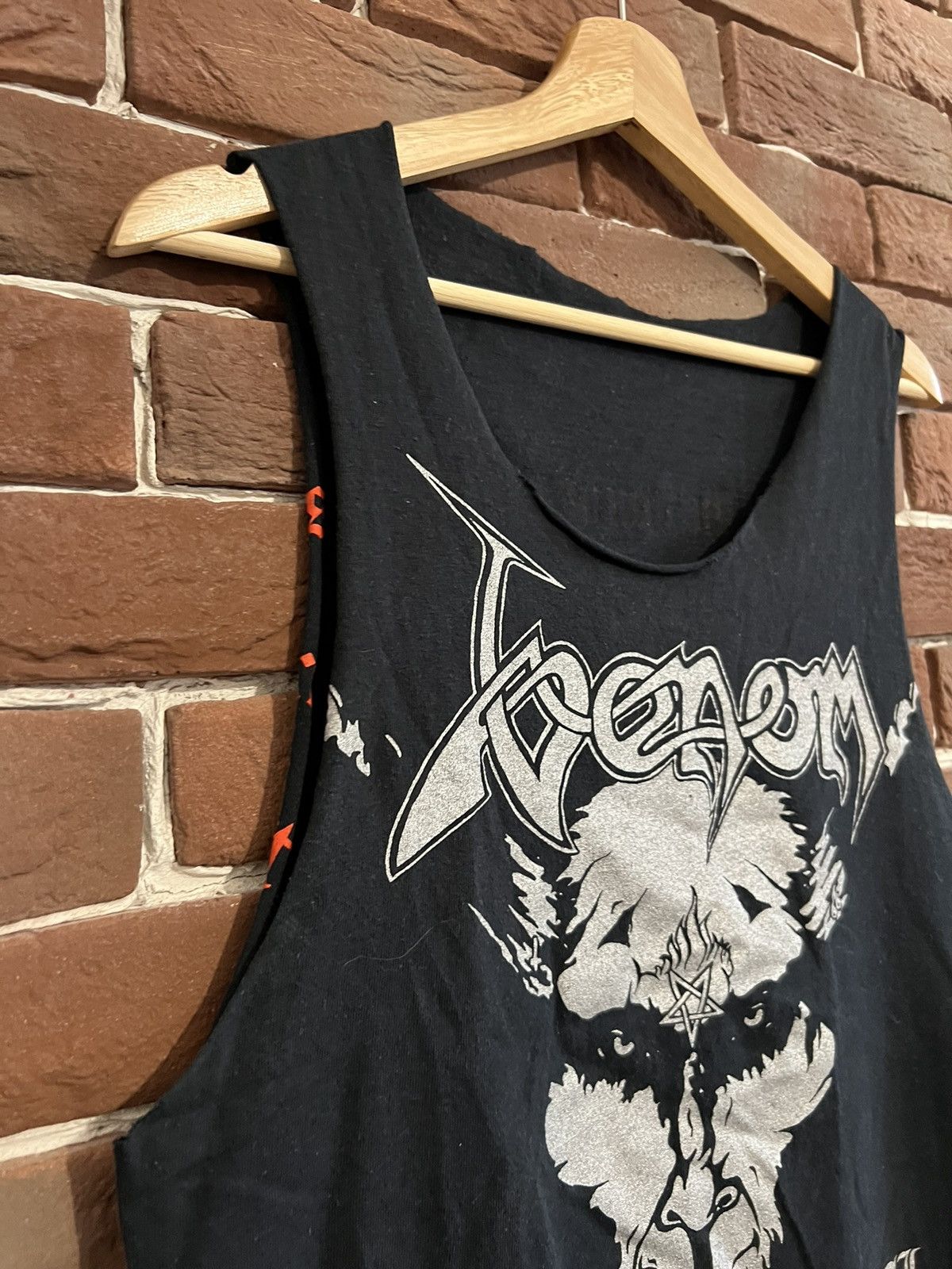 Band Tees Vintage 1996 Venom Black Metal Tee Goat Rare Print Hype Size US M / EU 48-50 / 2 - 3 Thumbnail