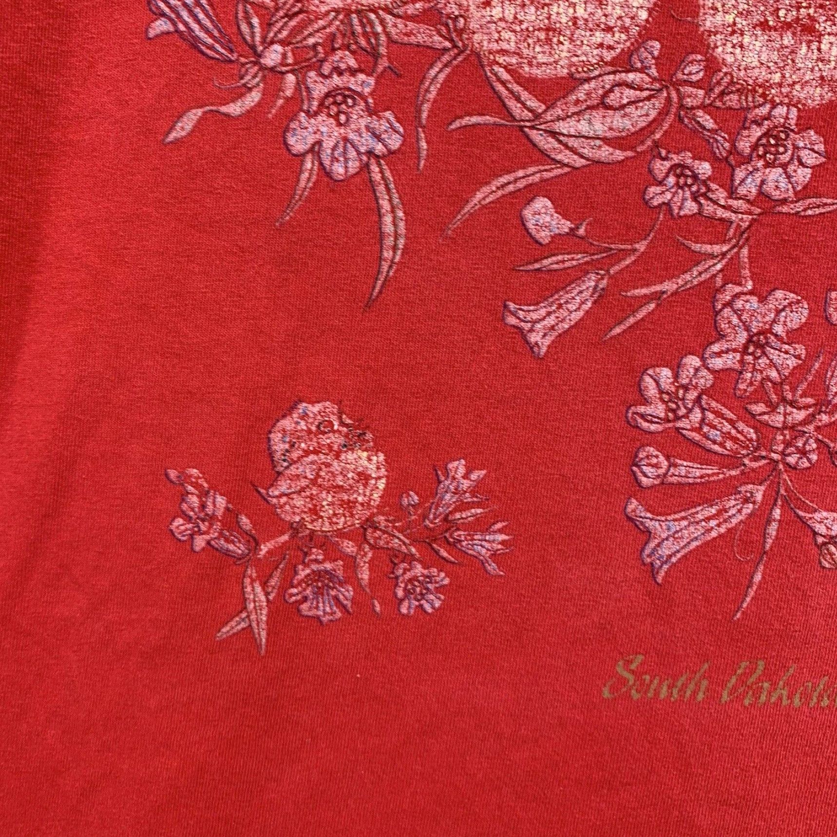 Vintage VINTAGE South Dakota T-Shirt Unisex Adults 2XL Red Bird Graphic Print Cottagecore 90s Size US XXL / EU 58 / 5 - 7 Thumbnail