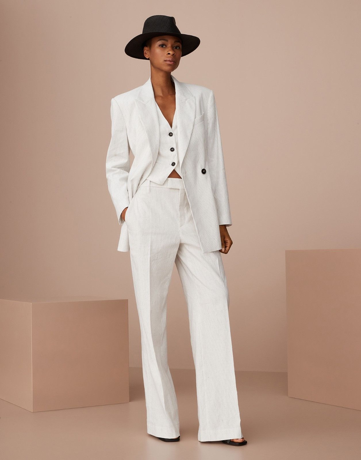 Brunello Cucinelli o1la1rc1a0425 Pant in White Size 28" / US 6 / IT 42 - 4 Thumbnail