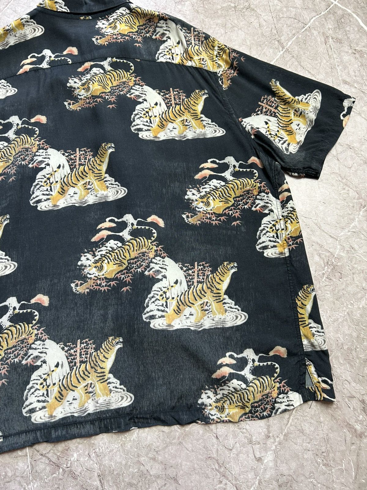 Allsaints Allsaints Tiger crazy Hawaiian shirt Size US XL / EU 56 / 4 - 15 Thumbnail