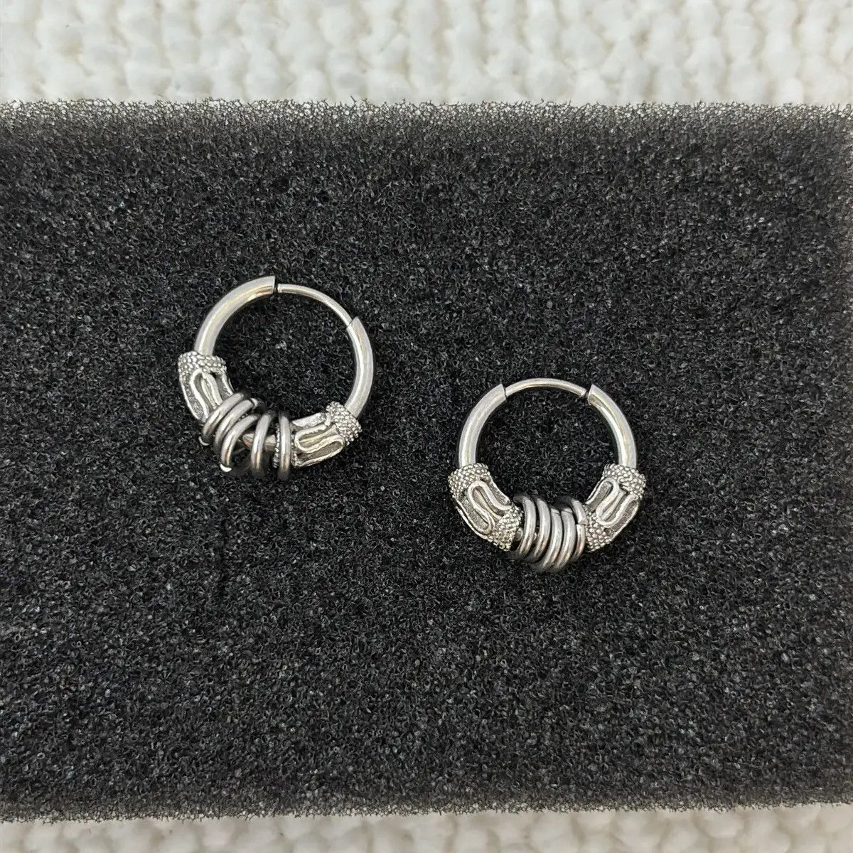Jewelry 15mm Small Silver Hoop Earrings for Men Women Hip Hop Punk Size ONE SIZE - 4 Thumbnail