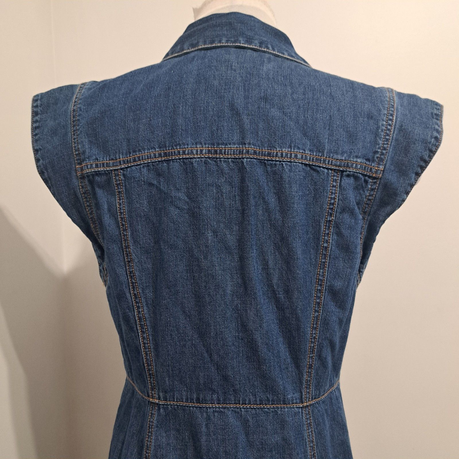 Veronica Beard Veronica Beard Jeans Button Front Closure Cap Sleeve Tiered Size M / US 6-8 / IT 42-44 - 15 Thumbnail