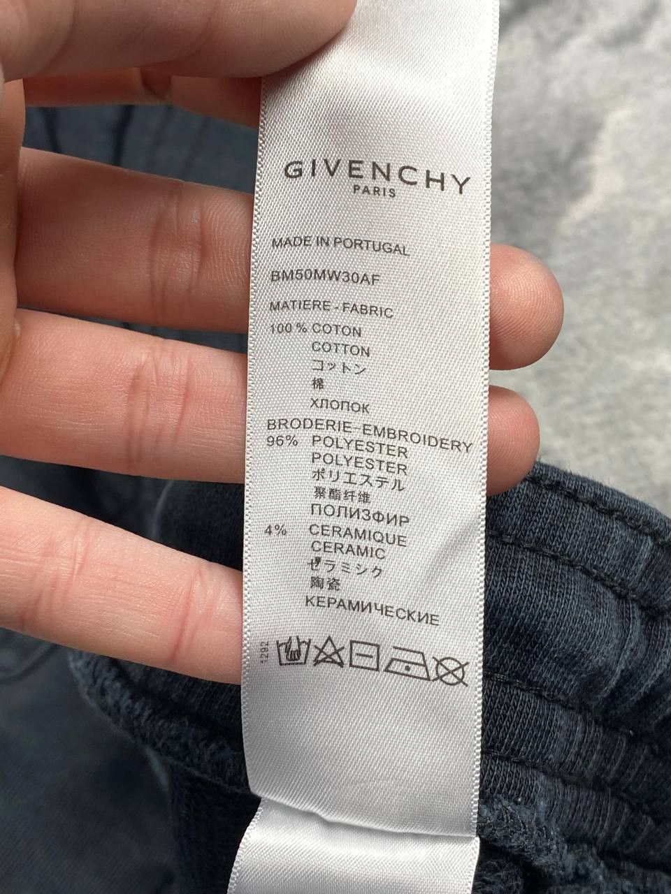 Givenchy Givenchy Shorts Big Logo Size US 36 / EU 52 - 8 Thumbnail