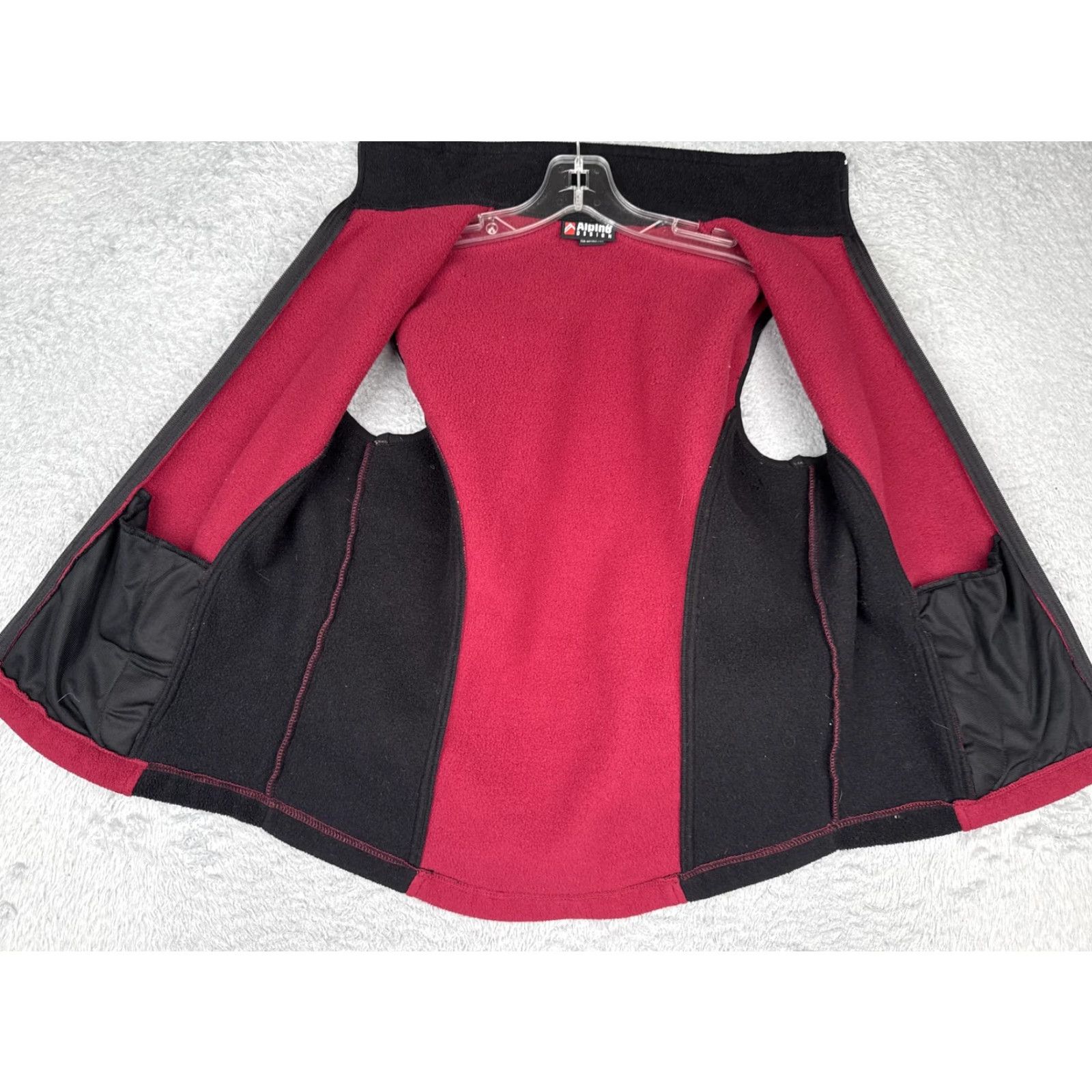 Vintage Alpine Design Vest Women L Red Black Fleece Full Zip Outdoor Hiking Polartec Size L / US 10 / IT 46 - 2 Thumbnail