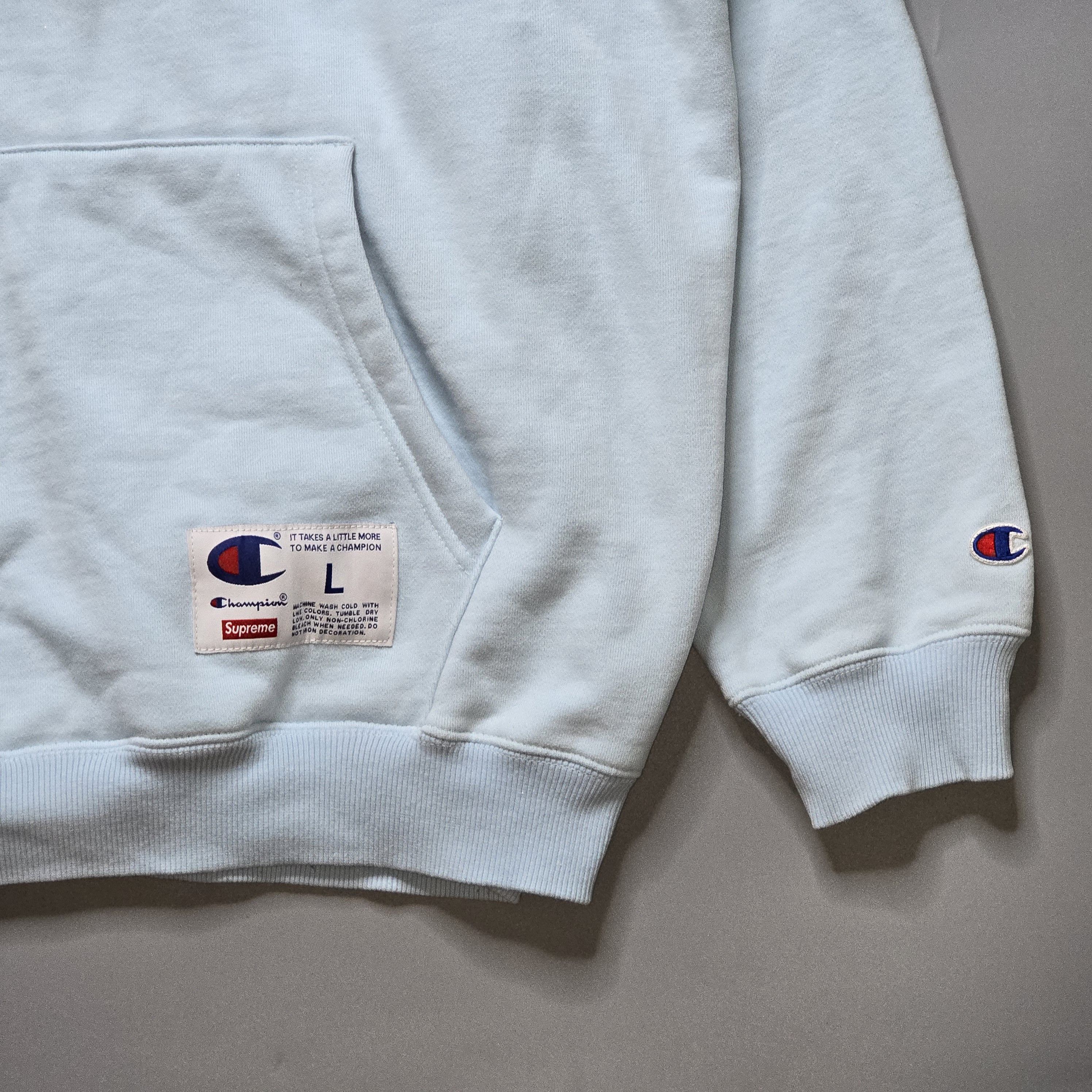 Champion × Supreme Supreme x Champion - SS18 Powder Blue Pullover Hoodie Size US L / EU 52-54 / 3 - 3 Thumbnail