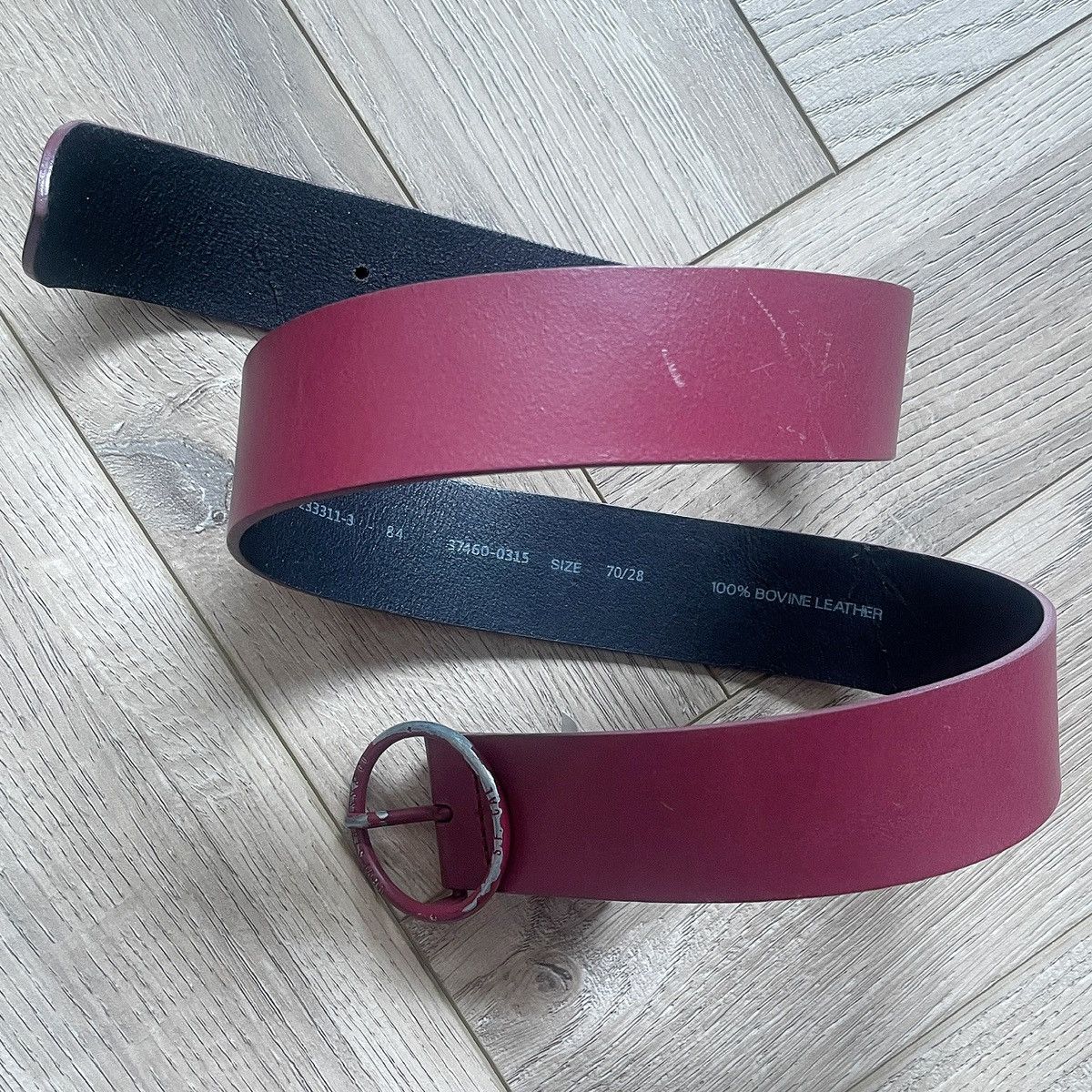 Levi's Levi’s Vintage Italian Bovine Leather Belt in Oxblood Size ONE SIZE - 1 Thumbnail