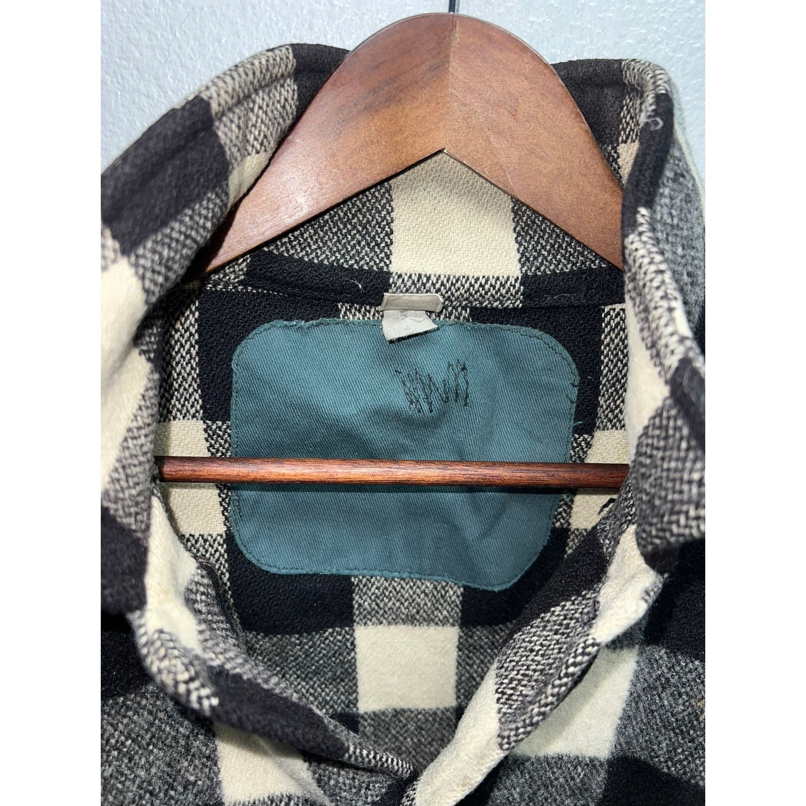 Vintage Vintage Fashion wagon Button Up Shirt Plaid Minnesota HOLES Size US XL / EU 56 / 4 - 8 Thumbnail