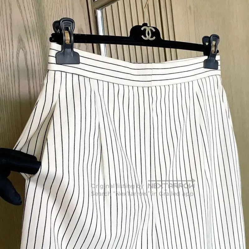 Chanel Chanel White Cotton Striped Casual Trousers . Size 23" - 4 Thumbnail