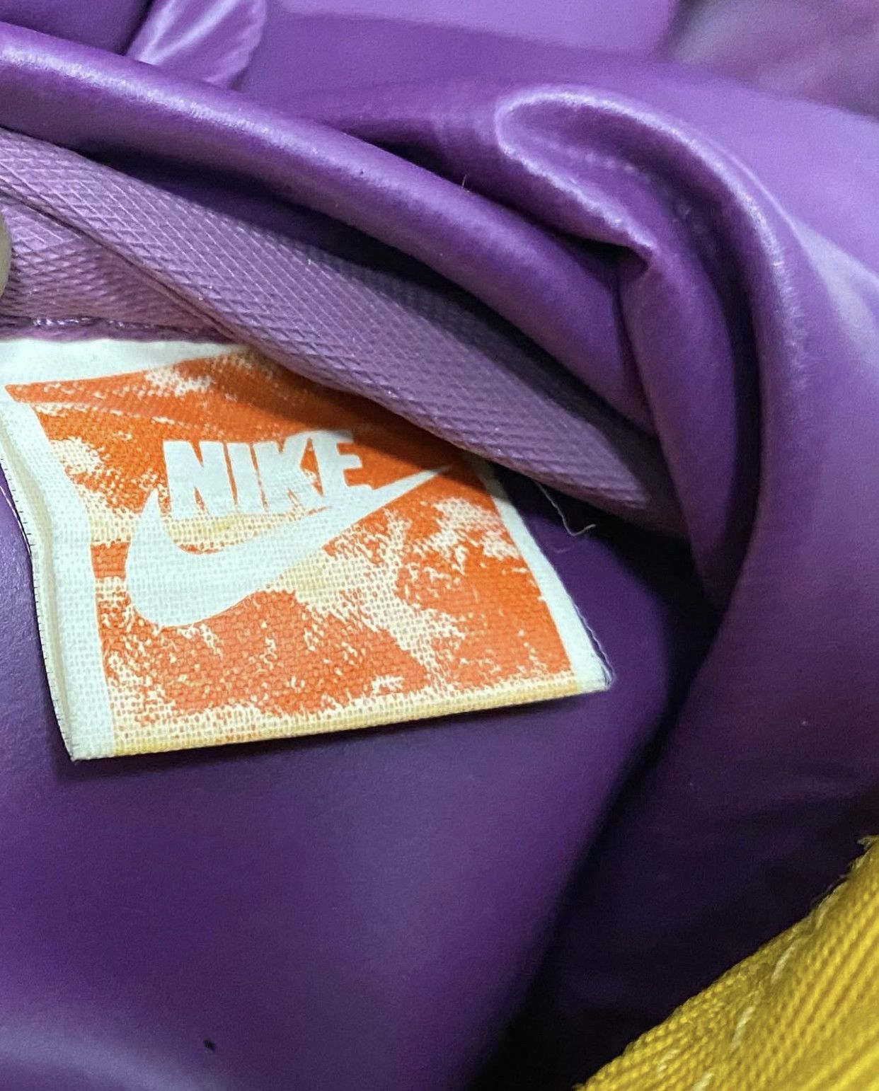 Nike × Vintage Nike Vintage Basketball High Flyer Duffle Bag Size ONE SIZE - 7 Thumbnail