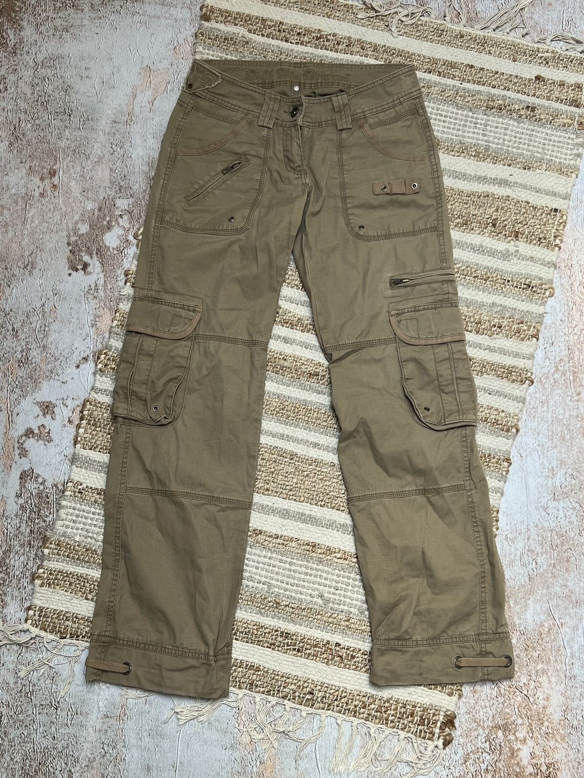 Japanese Brand Vintage multi pocket cargo pants Size US 32 / EU 48 - 1 Thumbnail