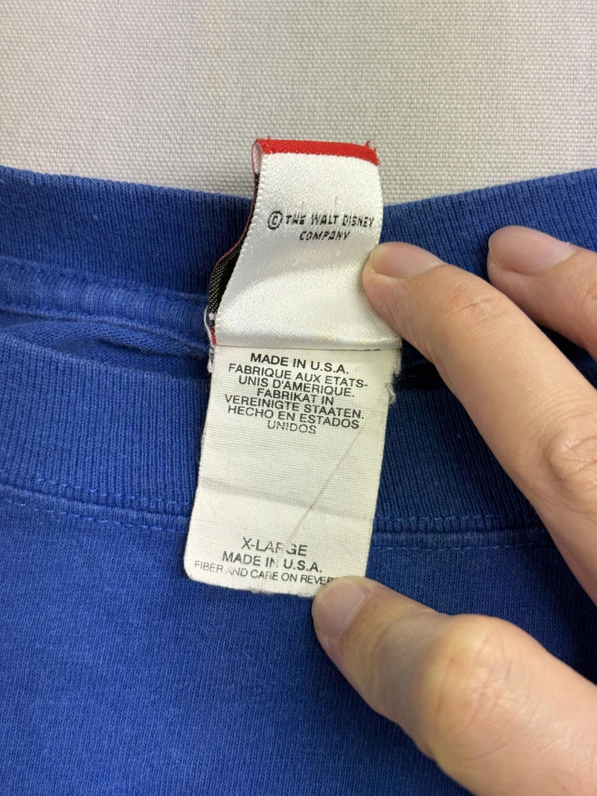 Mickey Mouse Vintage Winnie the Pooh T-shirt Got Hunny? 2000 Mickey Inc Size US XL / EU 56 / 4 - 3 Thumbnail