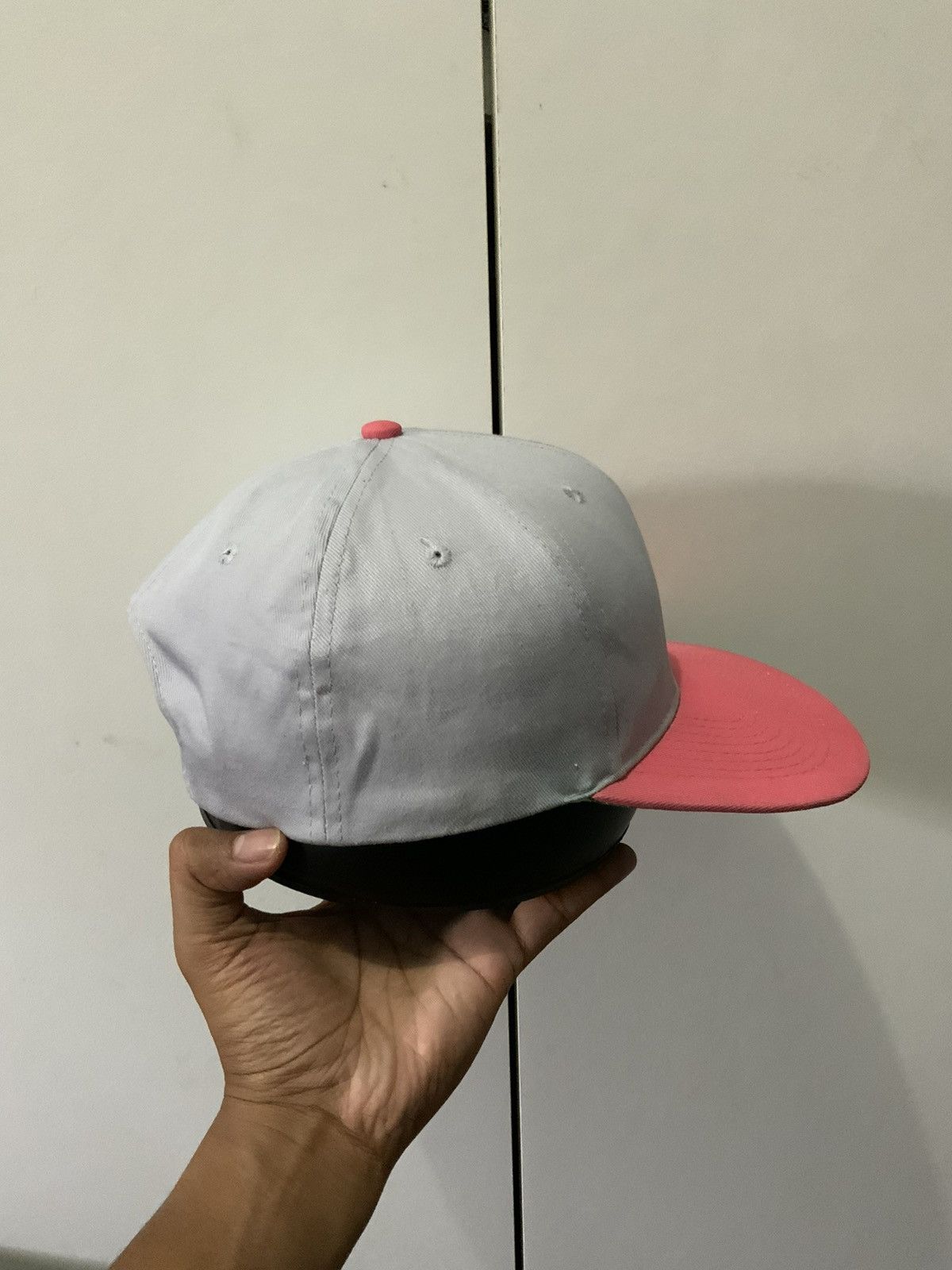 Designer Wellington Apparel Plain Streetwear Hat Size ONE SIZE - 4 Thumbnail