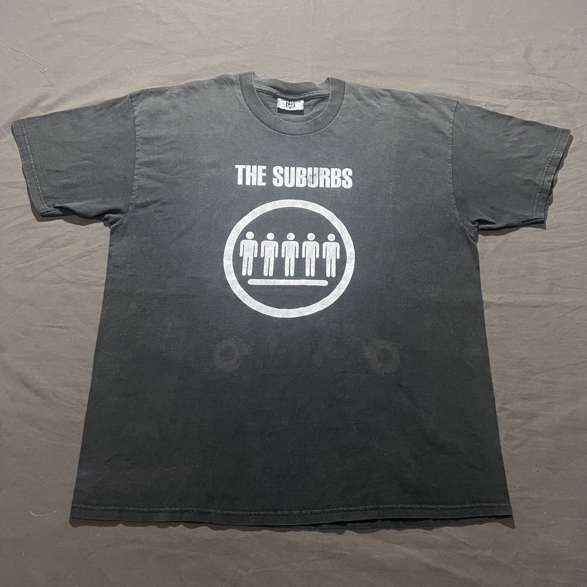 Band Tees Vintage 90s The Suburbs Punk rock Tee XL Thrashed Faded Size US XL / EU 56 / 4 - 1 Thumbnail