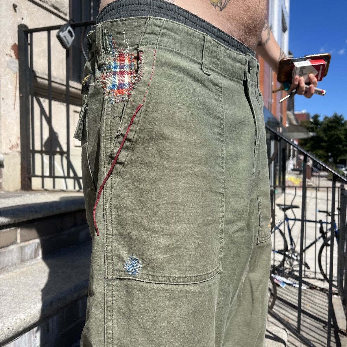 Carhartt Wip Fatigue Pant Patched Size US 32 / EU 48 - 1 Thumbnail