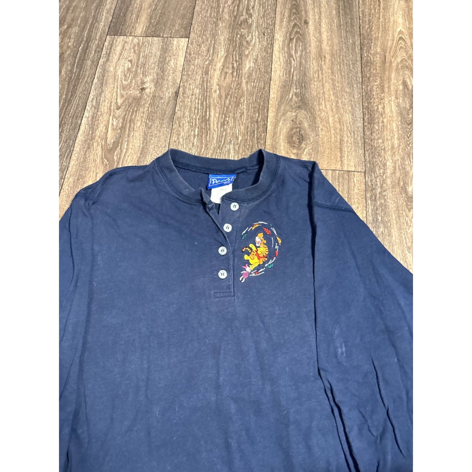 Disney VINTAGE Winnie The Pooh Tigger Navy Blue Embroidered Henley T-Shirt M EN Tailored for Adults Mens Womens? Size US M / EU 48-50 / 2 - 4 Thumbnail