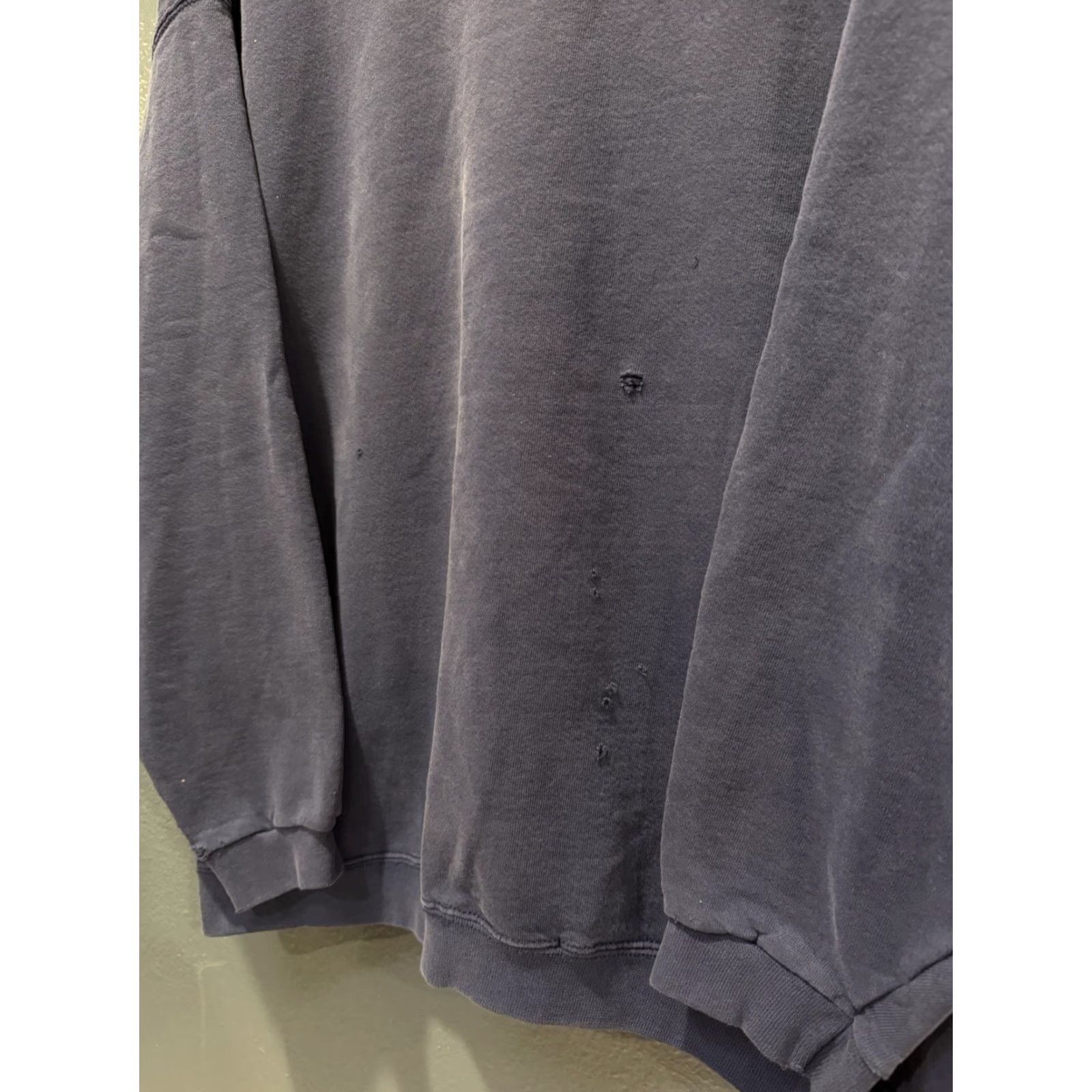 Nike VINTAGE Nike Swoosh Embroidered Blue Sweatshirt XL Mens 90s Pullover Sweatshirt Embroidered Men Blue 90s Nike Shirts Men XL Size US XL / EU 56 / 4 - 4 Thumbnail