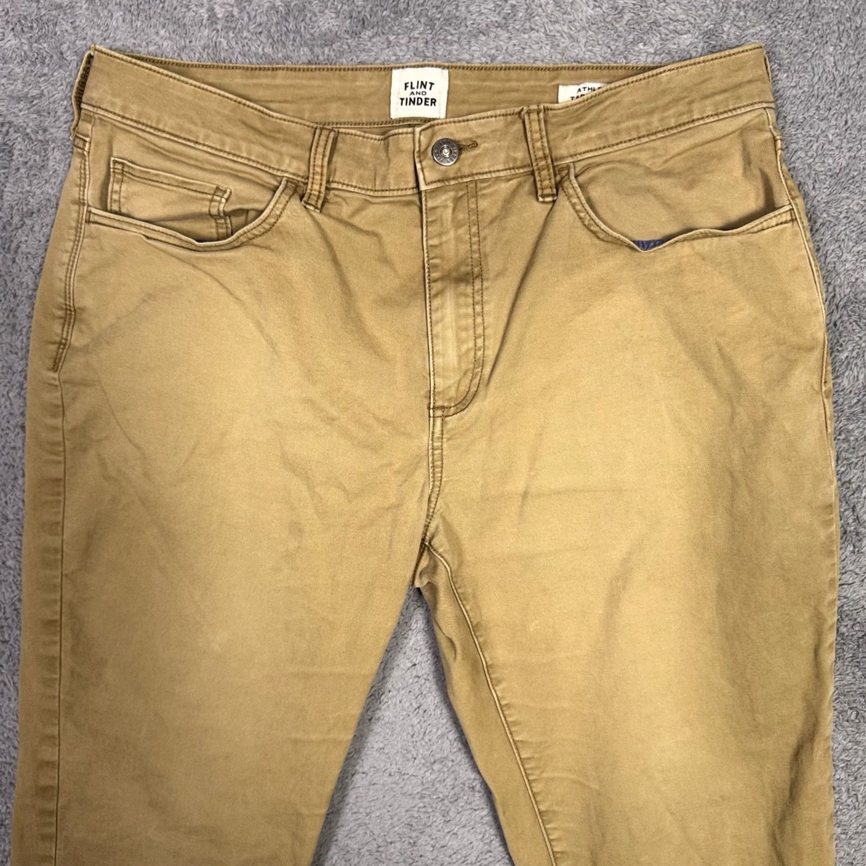Vintage Flint & Tinder Pants Mens 34x30 Athletic Tapered Chino Fade 365 Everyday Brown Cotton Blend Spandex 5-Pocket Mens Fit Regular Inseam 29"} Size US 34 / EU 50 - 3 Thumbnail