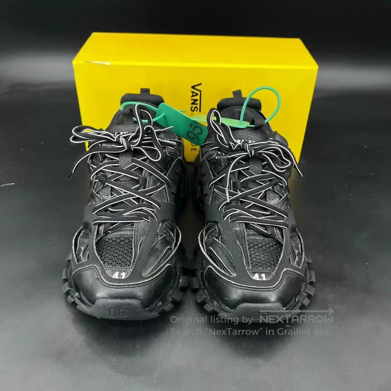 Balenciaga Black Low-Top Sneakers Size 8. Size US 8 / EU 41 - 4 Thumbnail