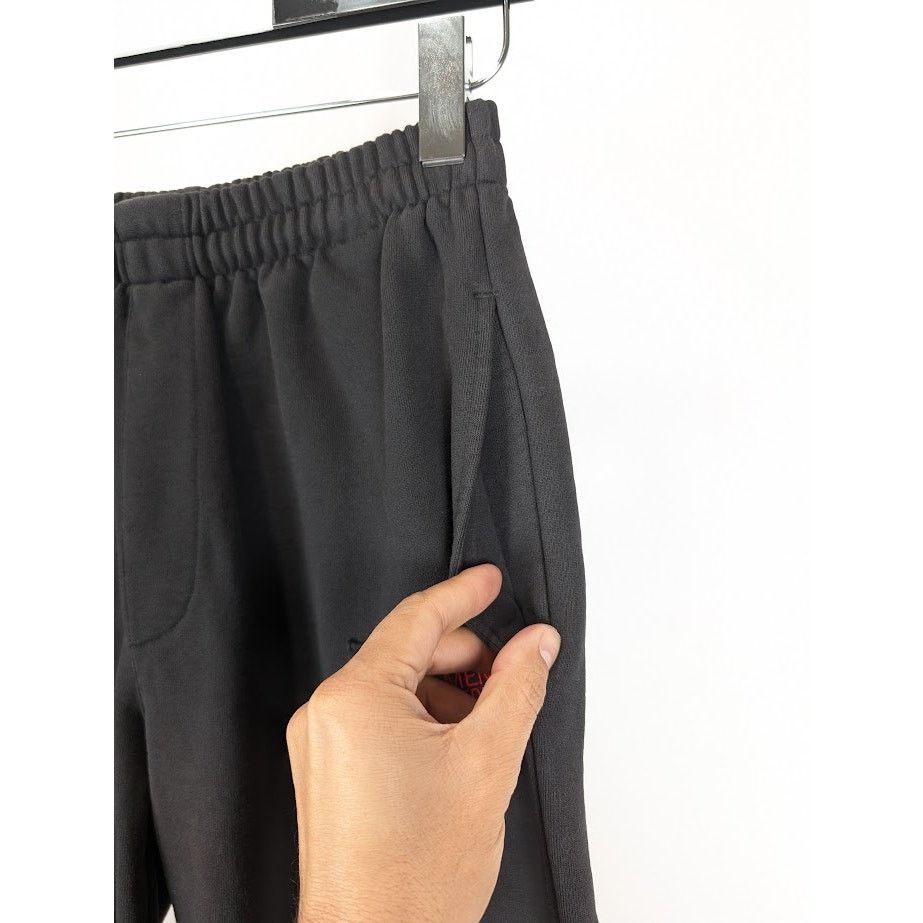 Vetements o1rshd1 Trouser in Black Size US 30 / EU 46 - 10 Thumbnail