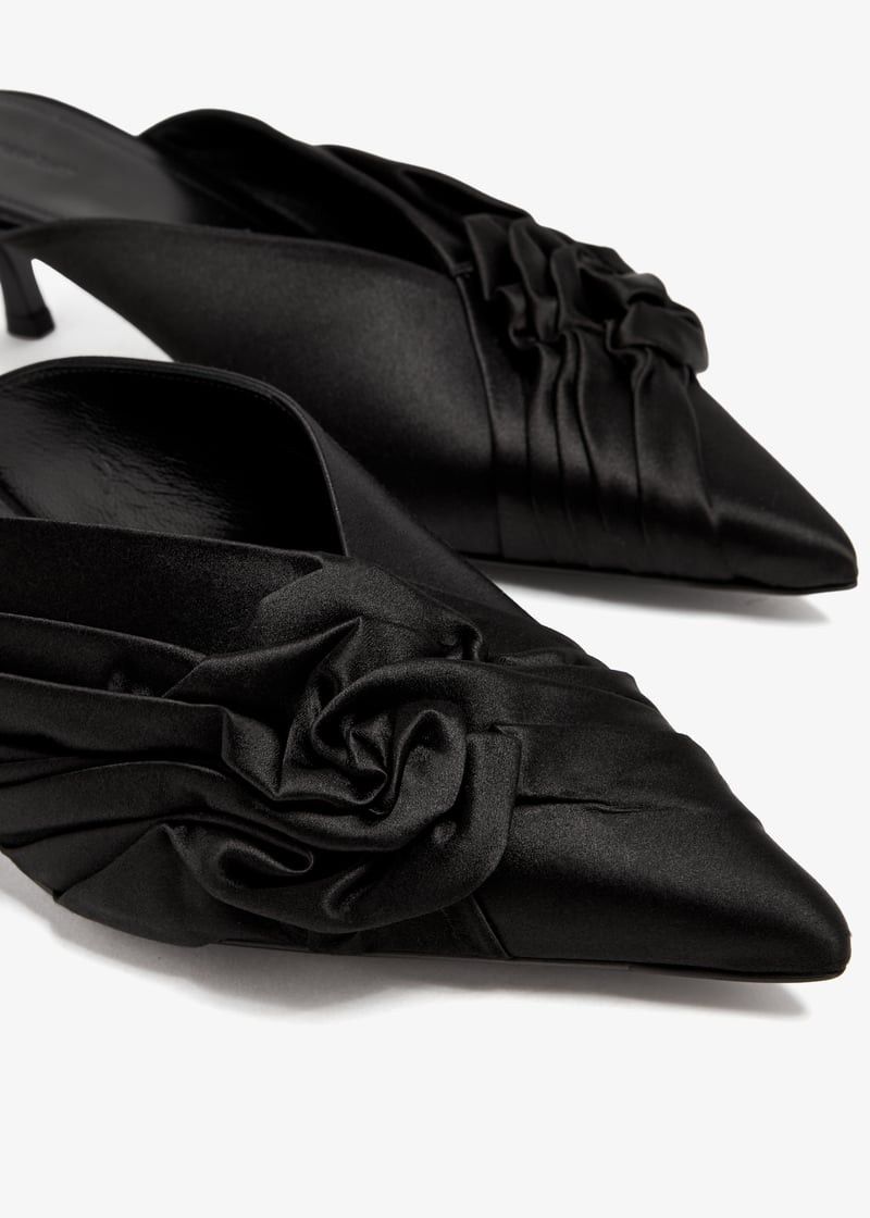 Givenchy o1w1db10525 Twist Mules in Black Size US 7 / IT 37 - 3 Thumbnail