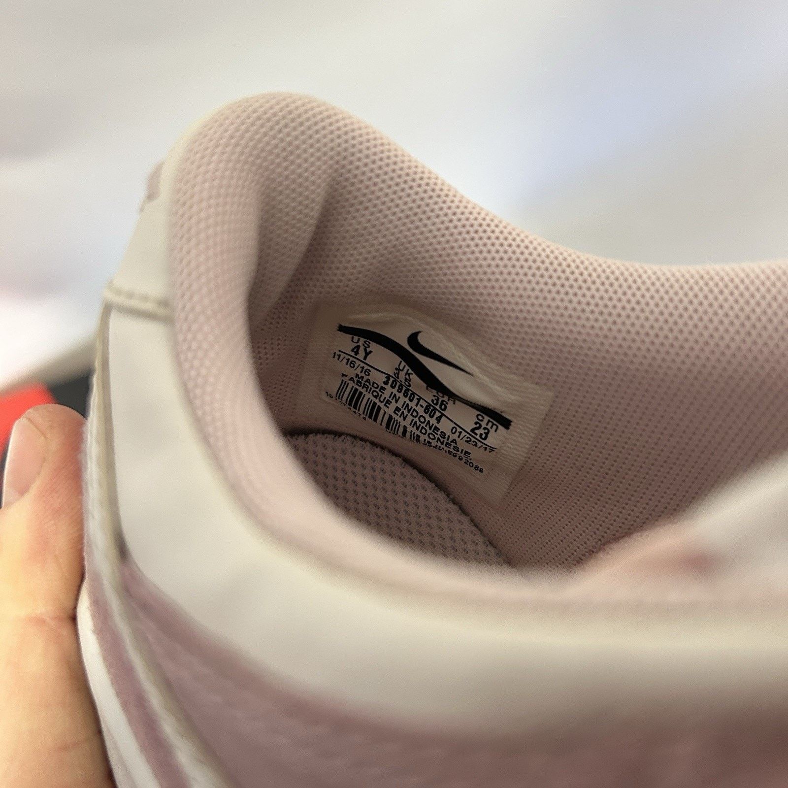 Nike Nike Dunk Low GS “Prism Pink White” Size US 5.5 / IT 35.5 - 8 Thumbnail