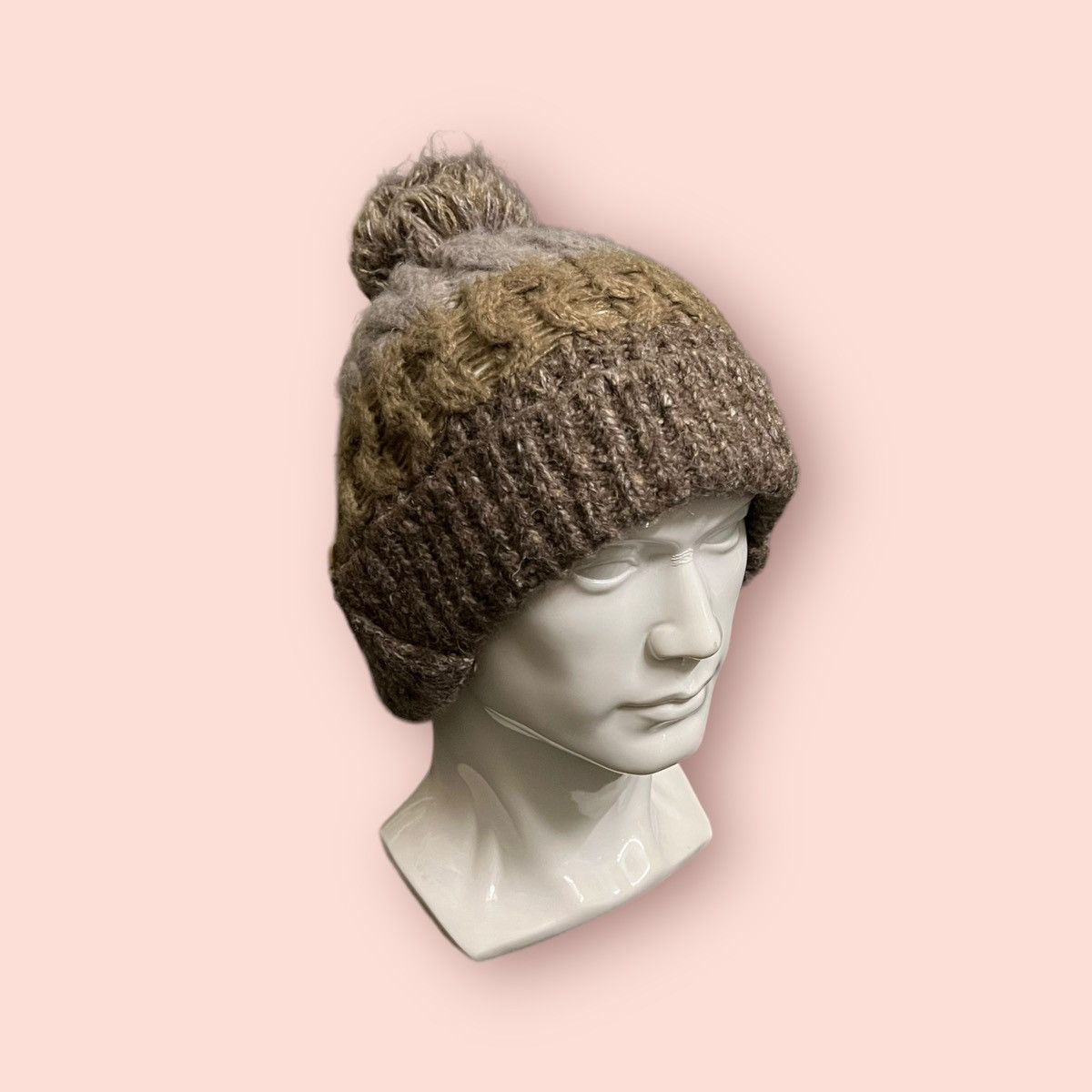 Other VINTAGE JAPAN CABLE KNITTED BEANIE VIVIENNE STYLE DESIGN Size ONE SIZE - 19 Thumbnail