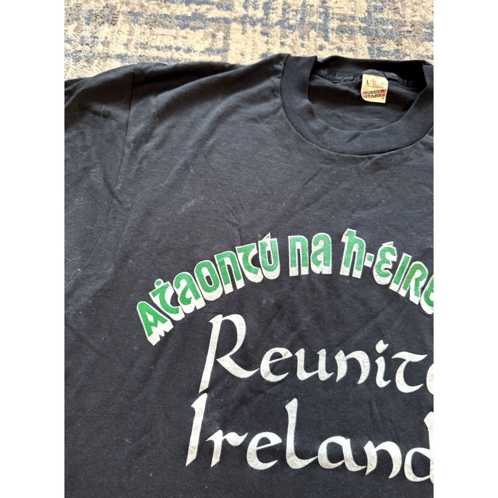 Vintage VINTAGE Screen Stars Reunite Ireland! Ataontú na h-Eireann! Noraid The Troubles T Shirt 80s L Black Men Size US L / EU 52-54 / 3 - 6 Thumbnail