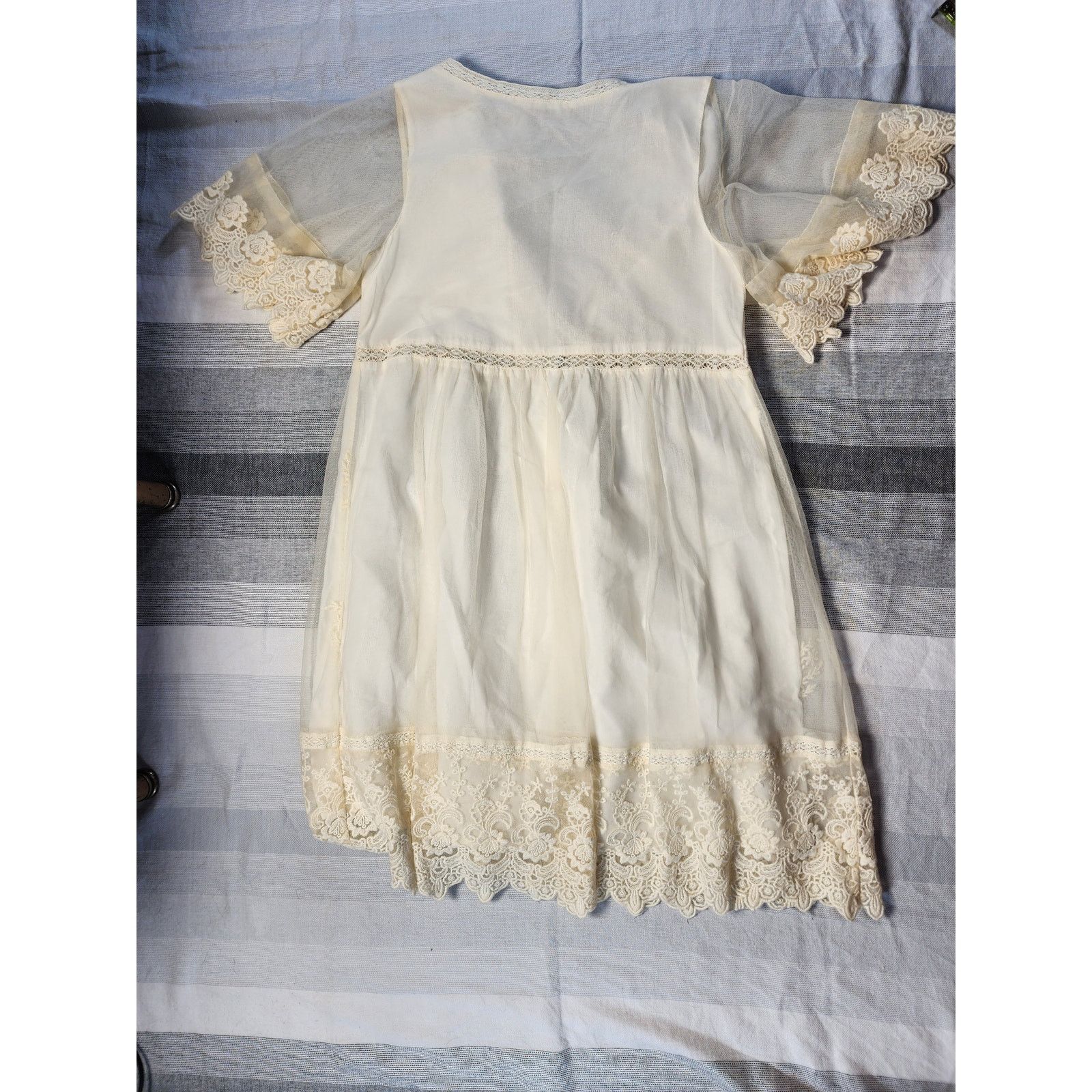 Zara NWT Zara white lace or embroidered mini-dress Size L / US 10 / IT 46 - 6 Thumbnail