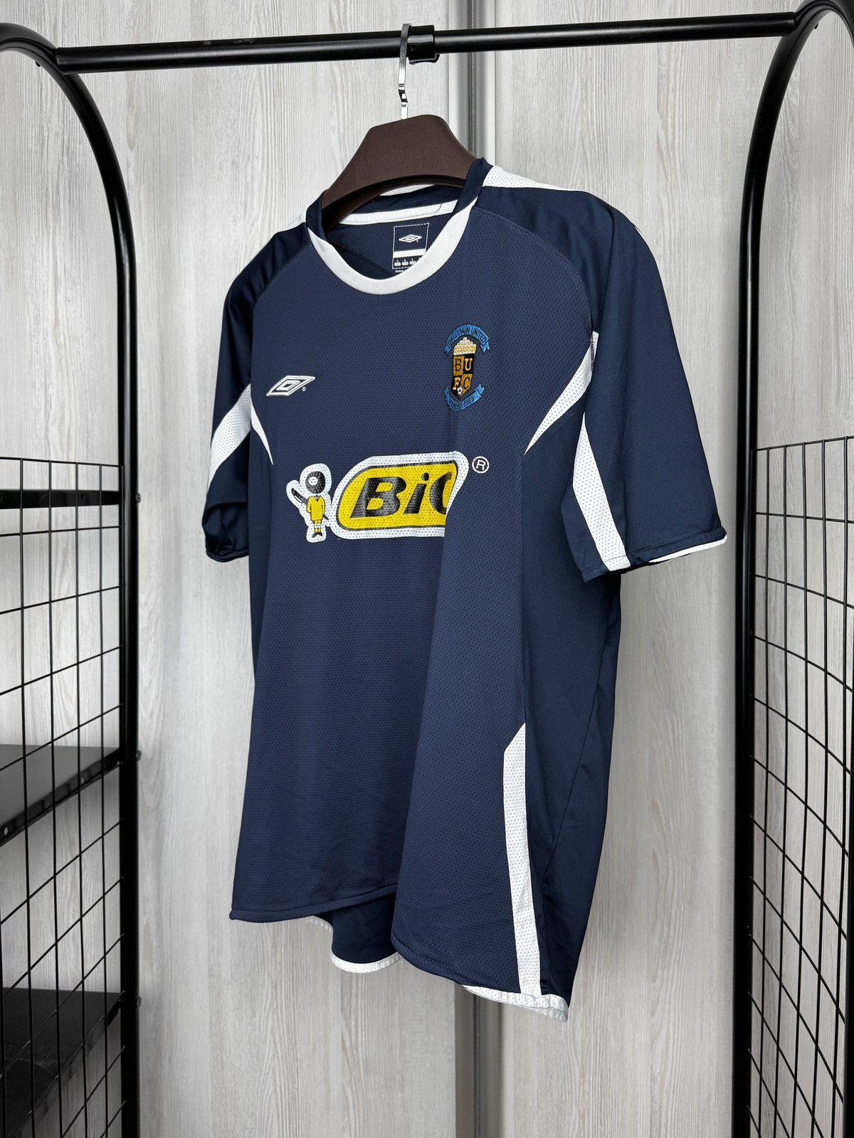 Umbro Umbro FC Ballymun United 2000s vintage BIC soccer jersey Size US L / EU 52-54 / 3 - 5 Thumbnail