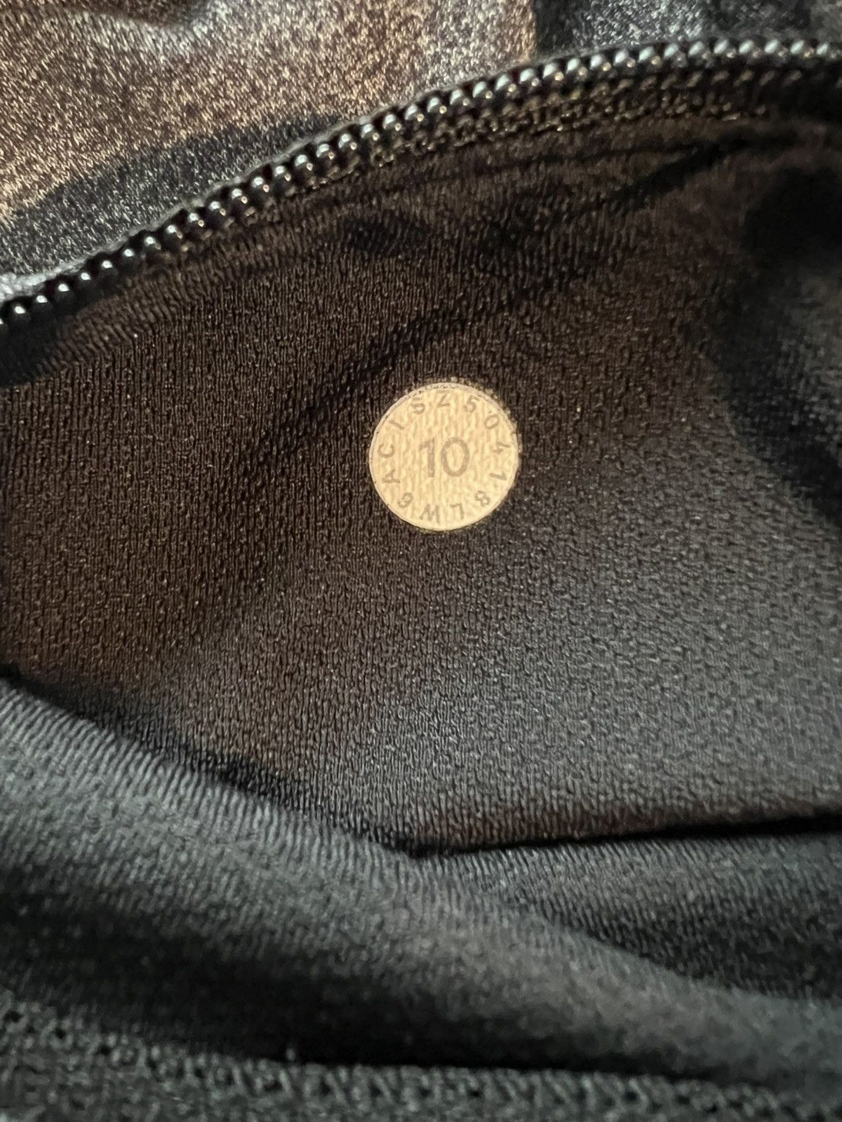 Lululemon Lululemon Speed Up Crop Leggings Heathered Gray Size 10 Size 32" / US 10 / IT 46 - 4 Thumbnail