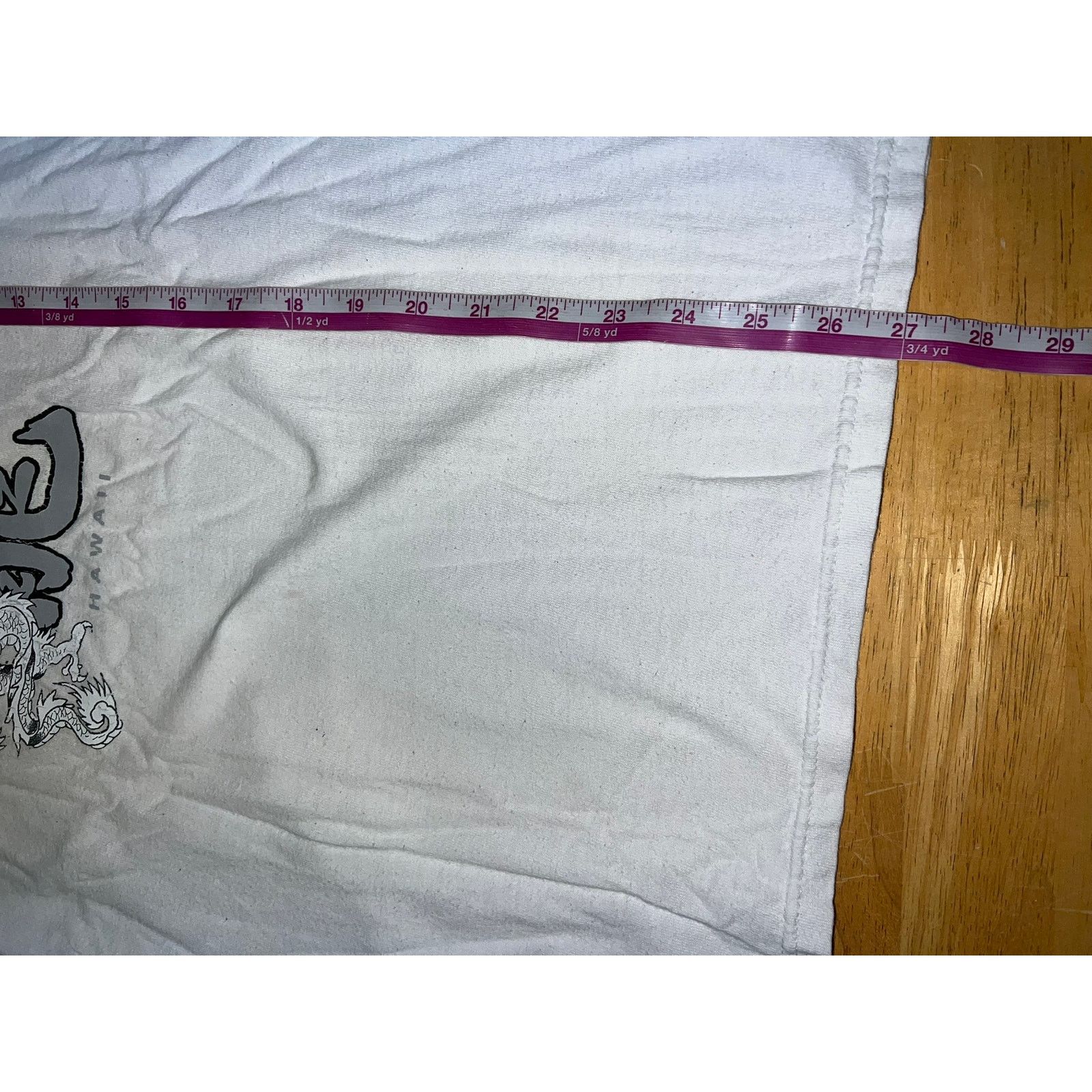 Anvil Vintage Year Of The Dragon Shirt Hawaii Yin Yang Tee VTG L Size US L / EU 52-54 / 3 - 9 Thumbnail