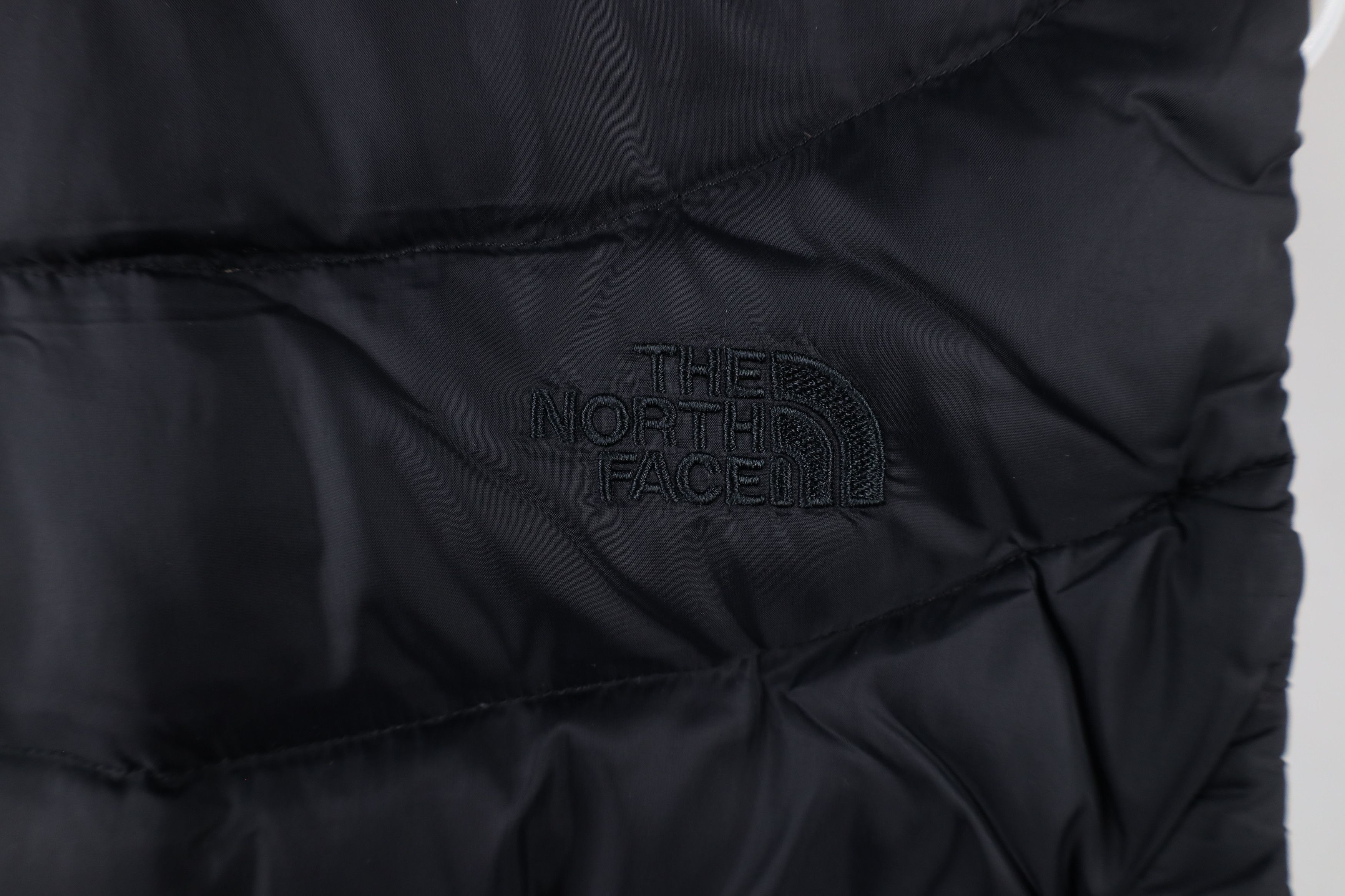 The North Face × Vintage The North Face Duck Down Aconcagua II Puffer Vest Jacket Size L / US 10 / IT 46 - 12 Thumbnail