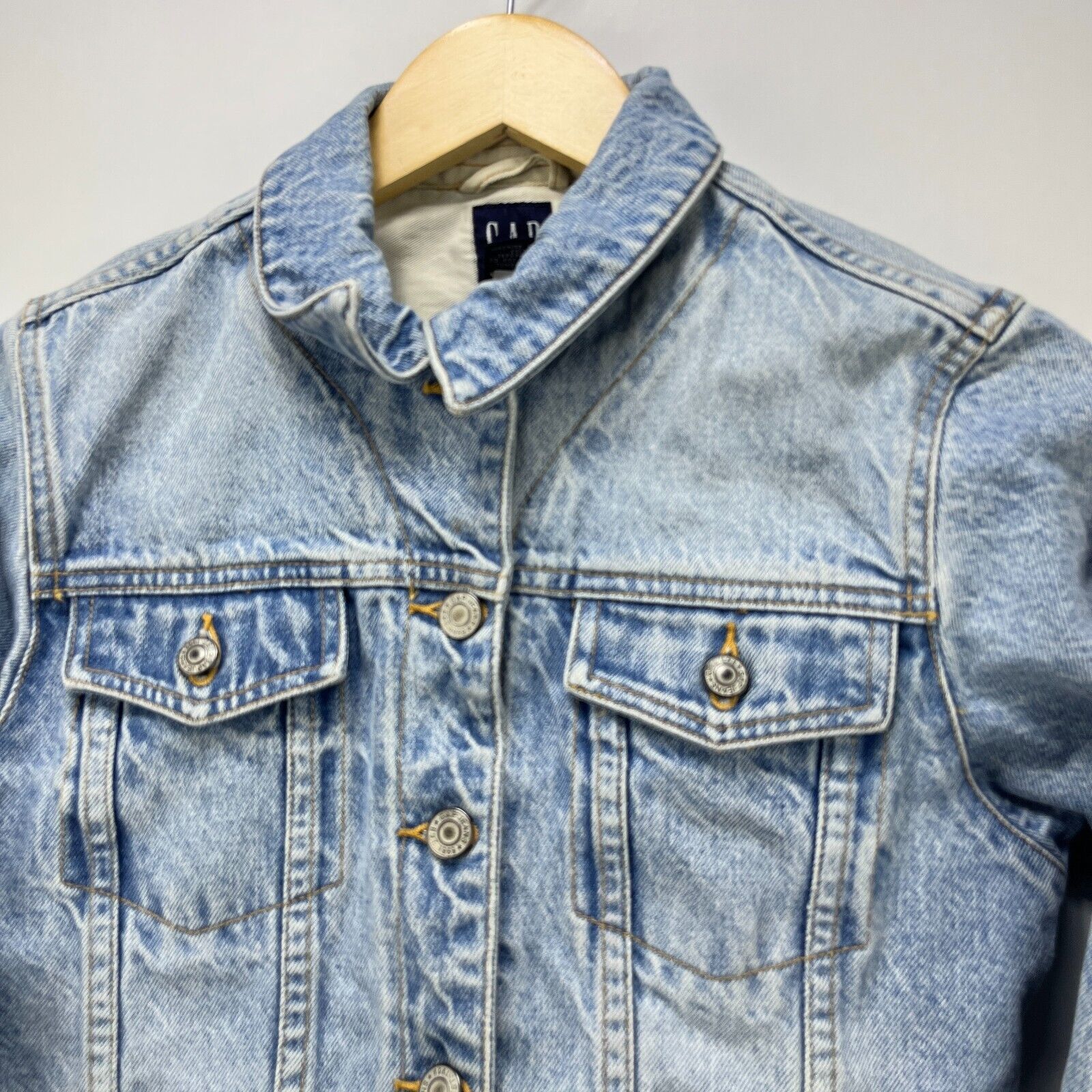 Gap × Vintage Vintage Gap Denim Jacket Light Wash Womens Small Retro Y2K Size S / US 4 / IT 40 - 3 Thumbnail