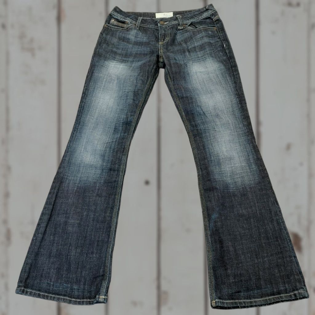Vintage Maurices Jeans Womens 7/8 Reg Blue Denim Morgan BootCut Whiskered Embroidered Jeans Size 28" / US 6 / IT 42 - 1 Thumbnail