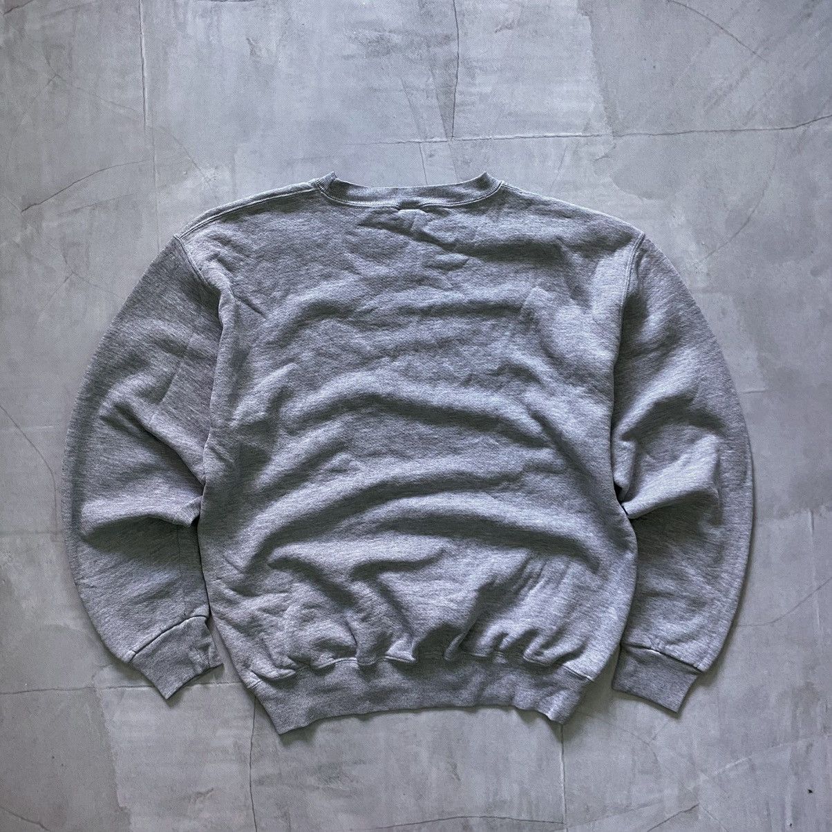 Russell Athletic × Vintage USA 90s Russell Blank Boxy Vintage Sweatshirt Crewneck Size US M / EU 48-50 / 2 - 3 Thumbnail