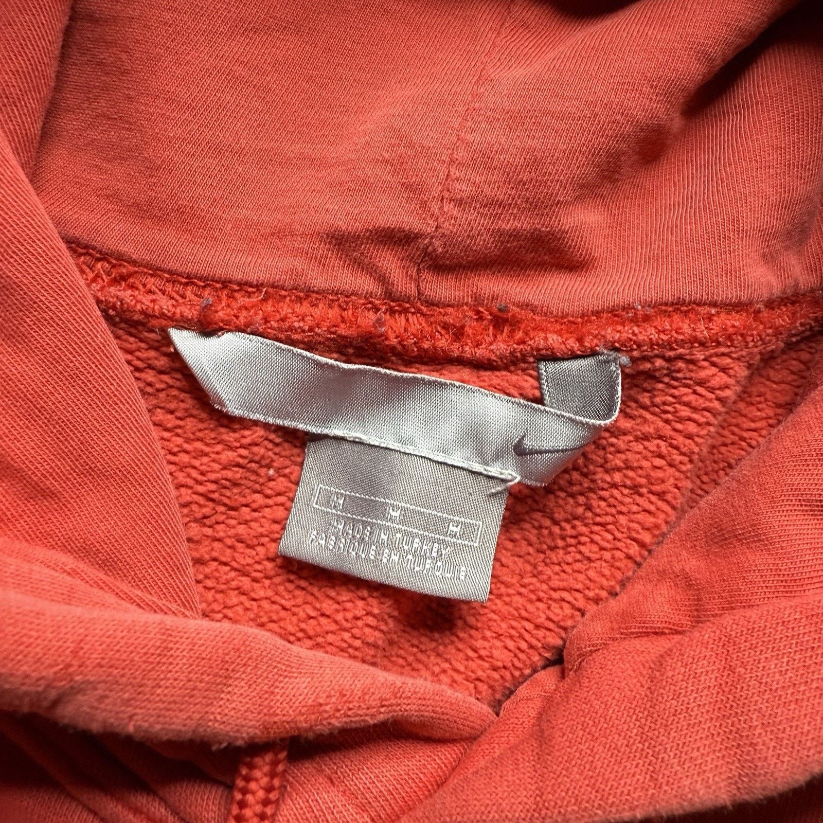Nike Vintage Nike Spell Out Red Hoodie Silver Bar Tag Size US M / EU 48-50 / 2 - 4 Thumbnail
