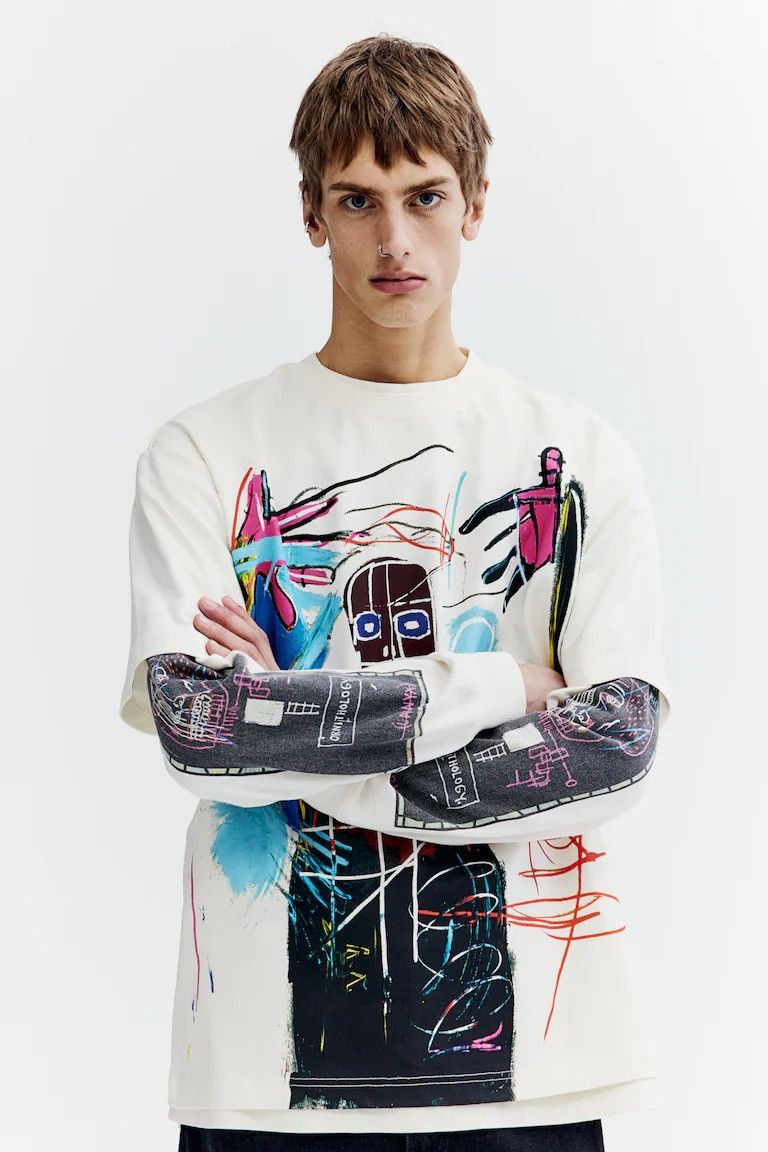 H&M × Jean-Michel Basquiat × Who Decides War WHO DECIDES WAR x BASQUIAT x H&M RELAXED FIT COTTON T-SHIRT Size US XL / EU 56 / 4 - 1 Thumbnail