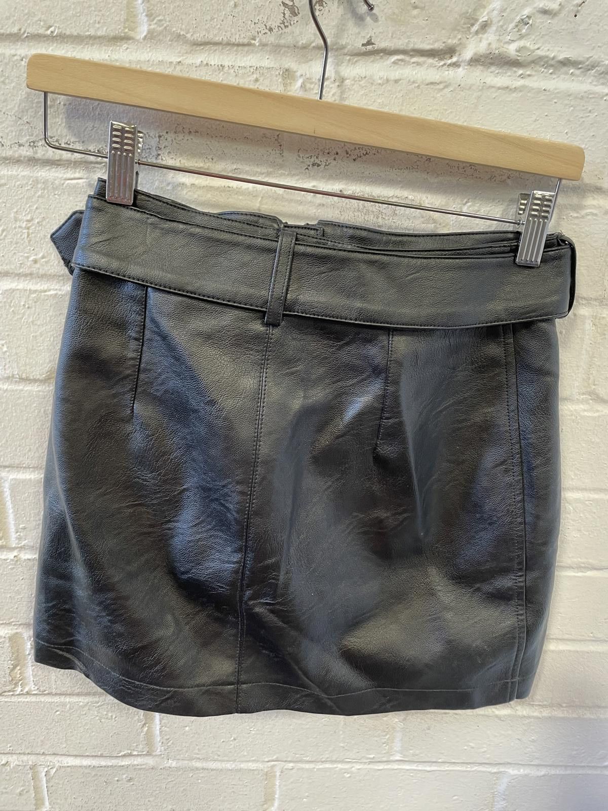 Topshop Topshop Black Faux Leather Mini Skirt UK 6 Size 28" / US 6 / IT 42 - 1 Thumbnail